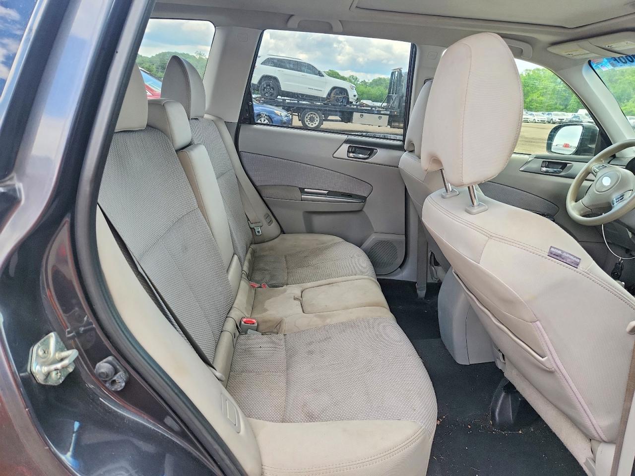 2012 Subaru Forester 2.5x Premium Charcoal vin: JF2SHADC4CH454853