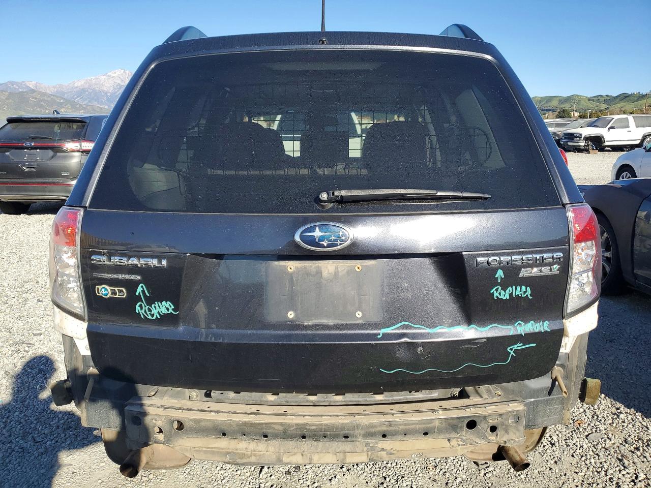 2012 Subaru Forester 2.5x Premium Charcoal vin: JF2SHADC4CH470177