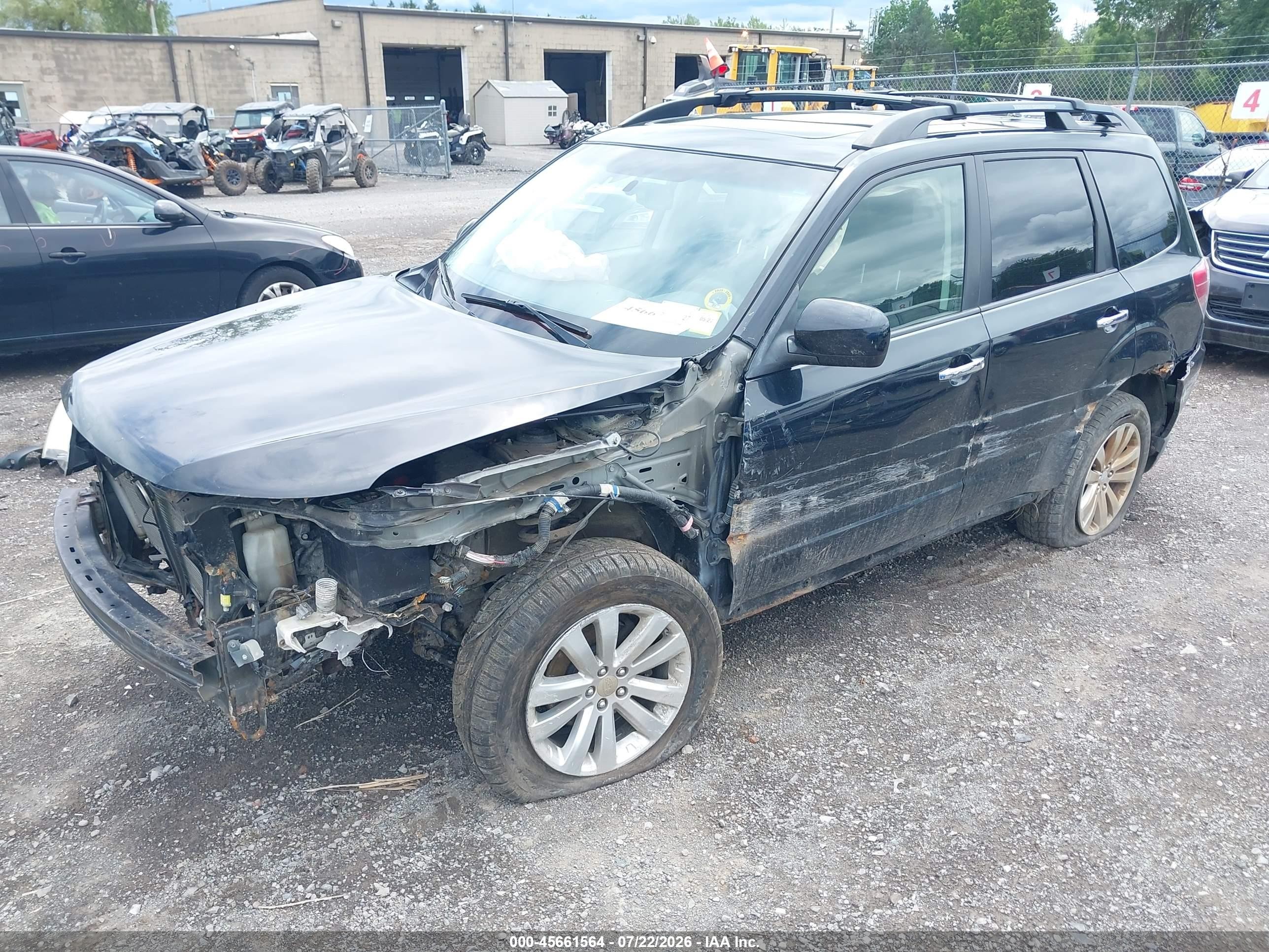 2013 Subaru Forester 2.5x Premium Black vin: JF2SHADC4DH413852