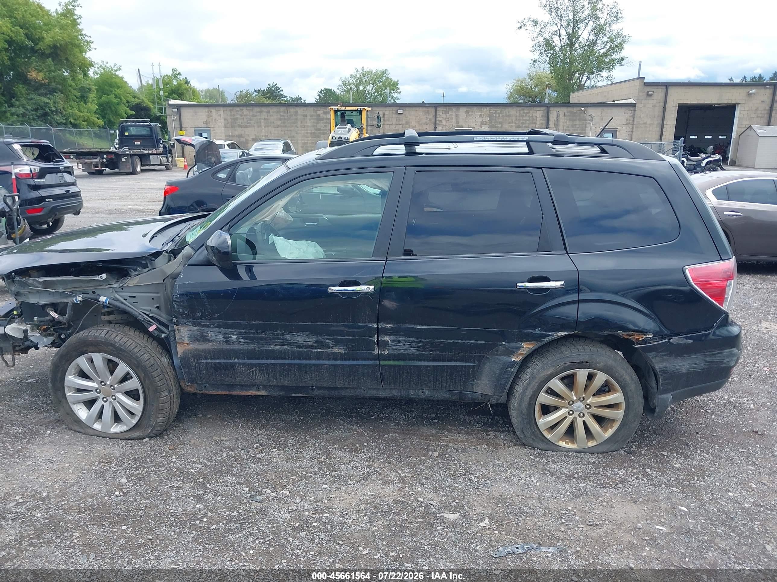 2013 Subaru Forester 2.5x Premium Black vin: JF2SHADC4DH413852