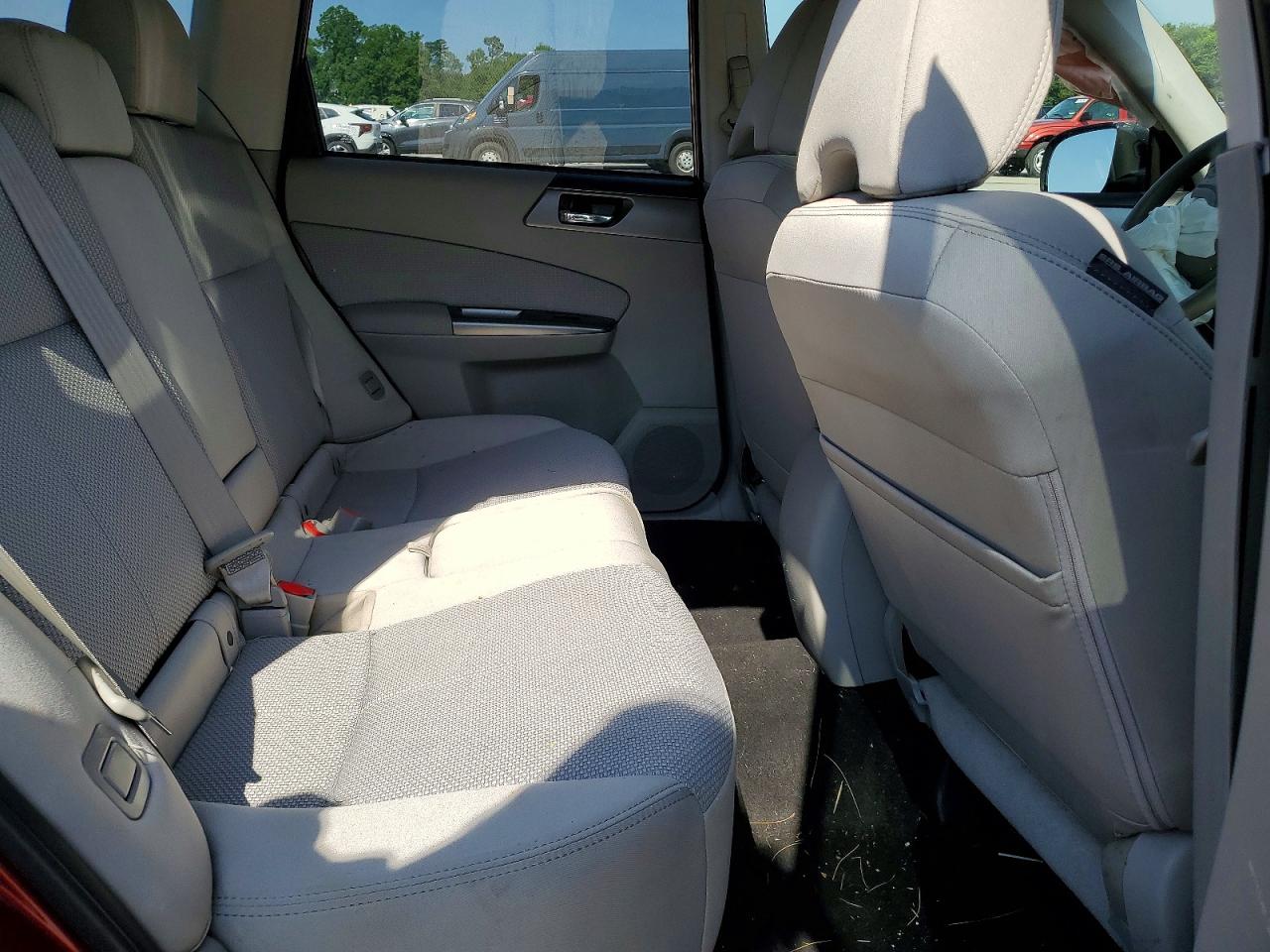2011 Subaru Forester 2.5x Premium Maroon vin: JF2SHADC5BH710660