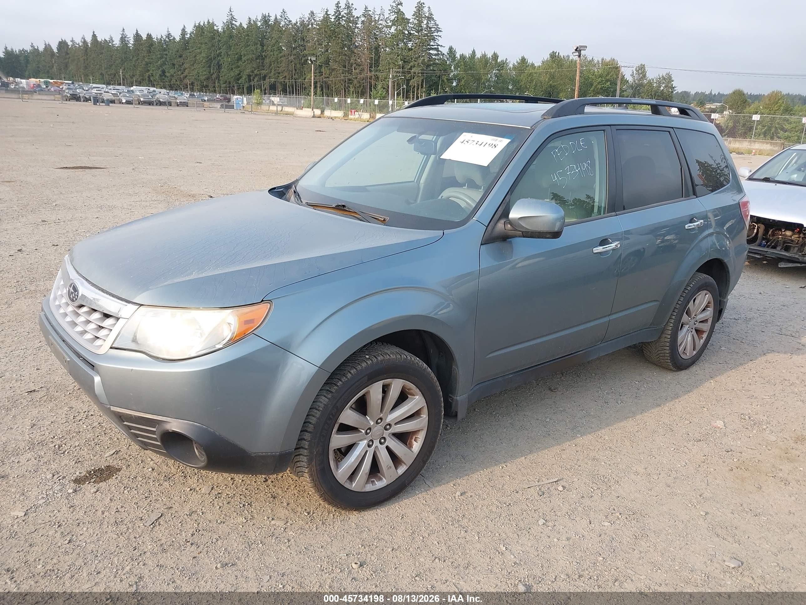 2011 Subaru Forester 2.5x Premium Light Blue vin: JF2SHADC5BH725501
