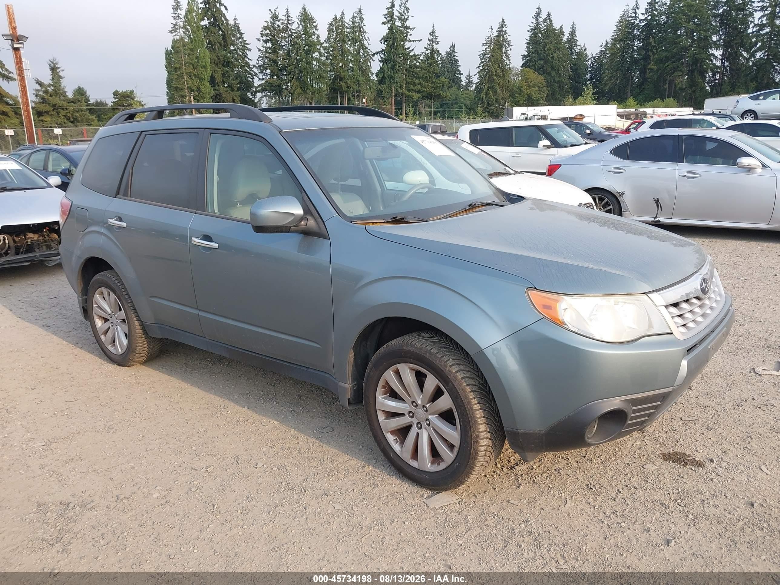 2011 Subaru Forester 2.5x Premium Light Blue vin: JF2SHADC5BH725501