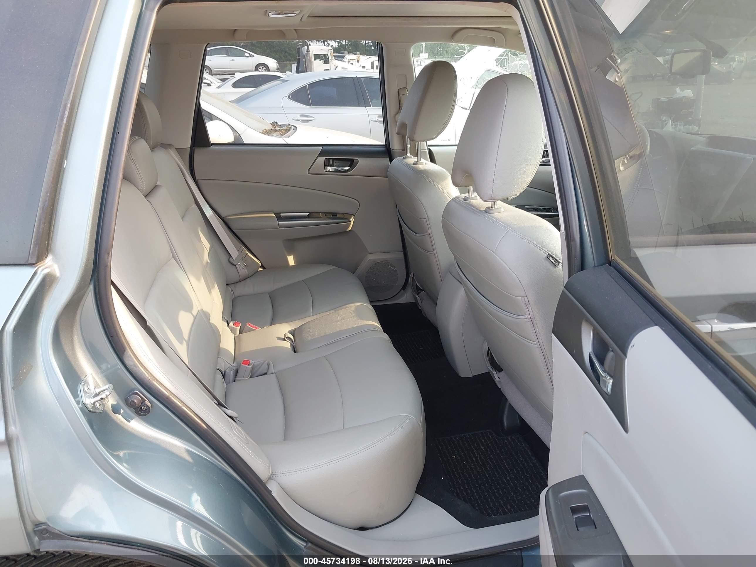 2011 Subaru Forester 2.5x Premium Light Blue vin: JF2SHADC5BH725501