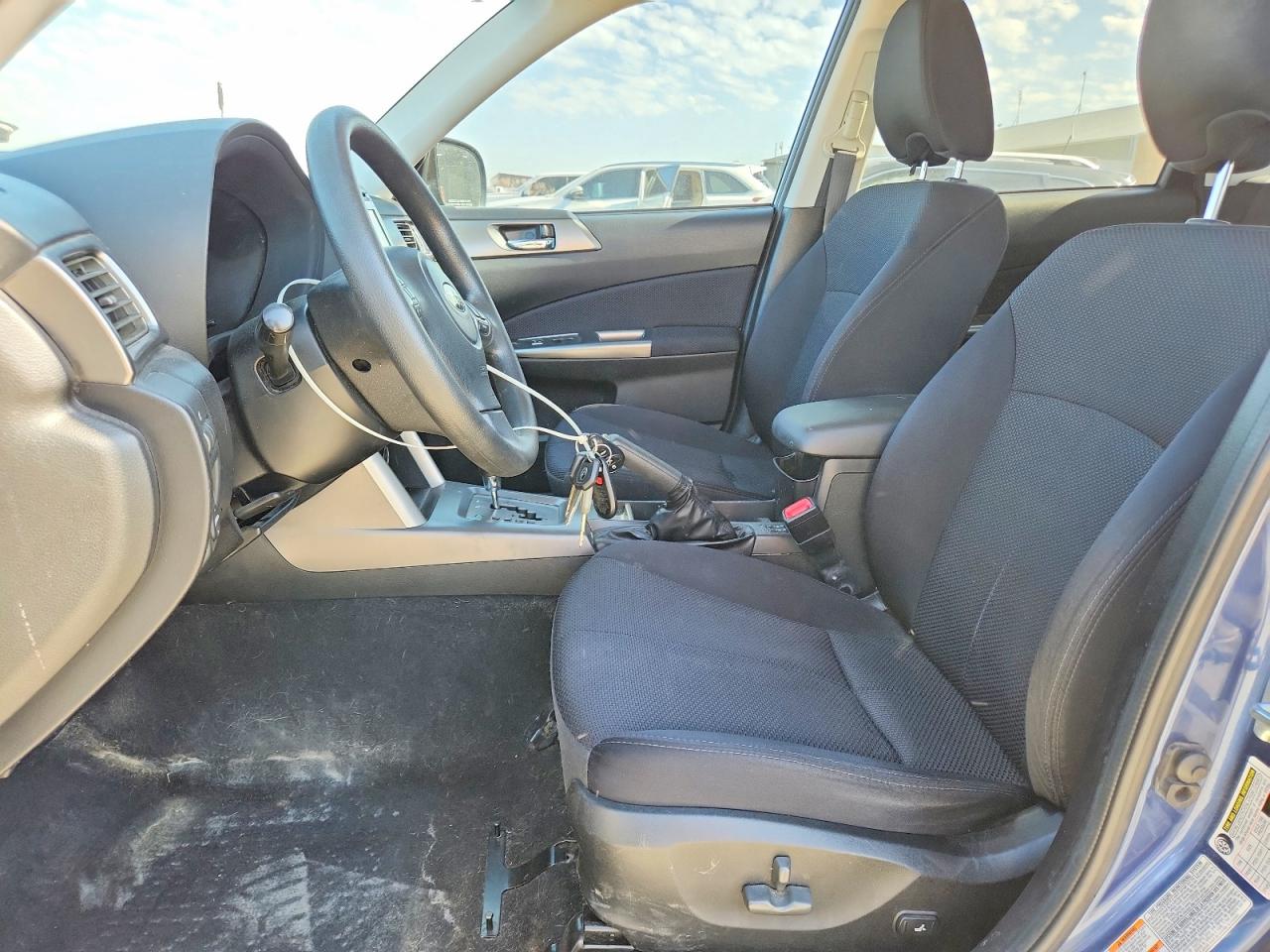 2012 Subaru Forester 2.5x Premium Blue vin: JF2SHADC5CH403460