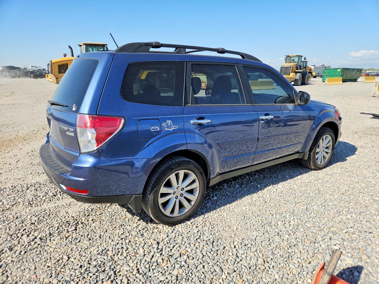 2012 Subaru Forester 2.5x Premium Blue vin: JF2SHADC5CH403460