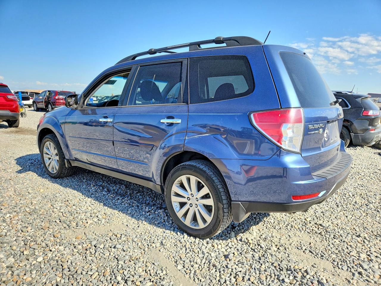 2012 Subaru Forester 2.5x Premium Blue vin: JF2SHADC5CH403460