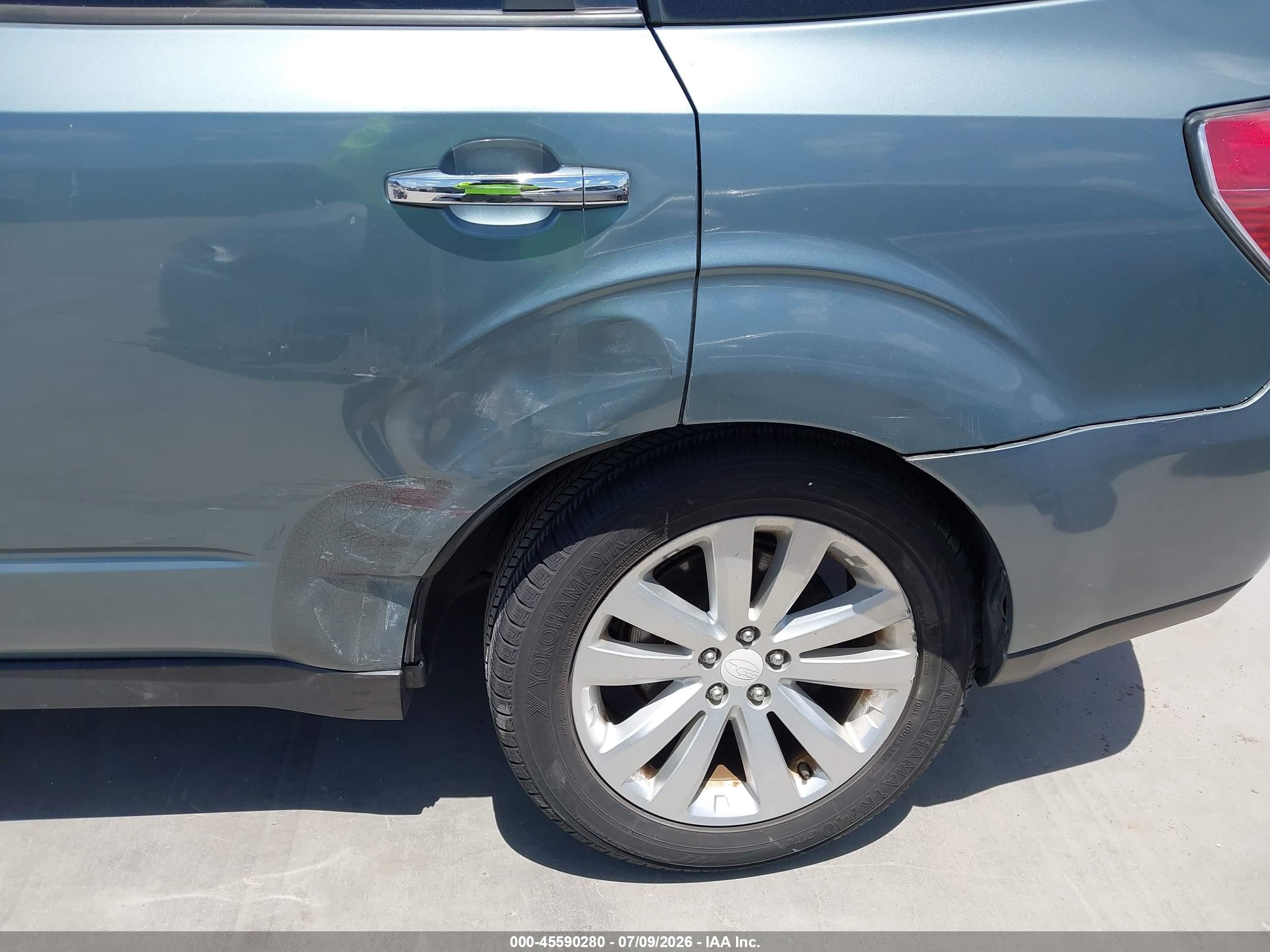 2012 Subaru Forester 2.5x Premium Turquoise vin: JF2SHADC5CH459513