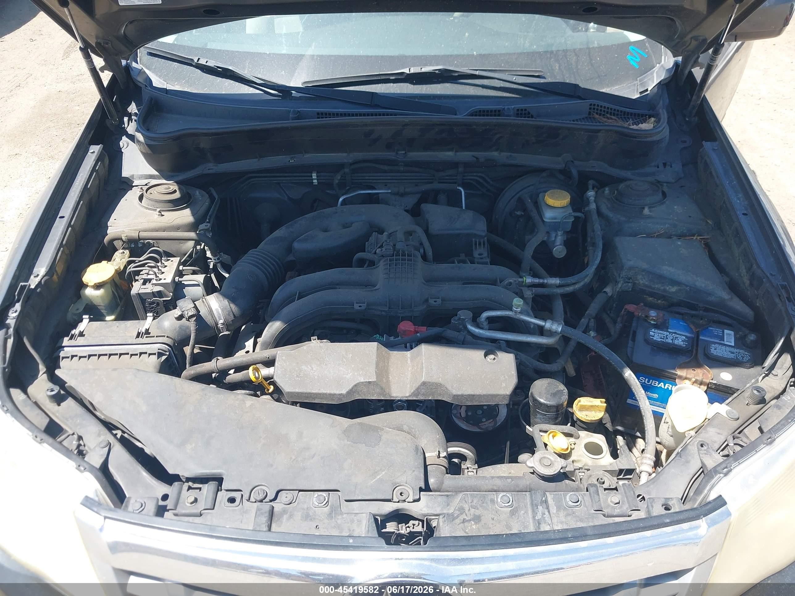 2013 Subaru Forester 2.5x Premium Gray vin: JF2SHADC5DH405226