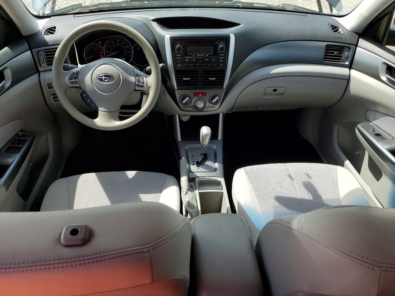 2013 Subaru Forester 2.5x Premium Gray vin: JF2SHADC5DH409390