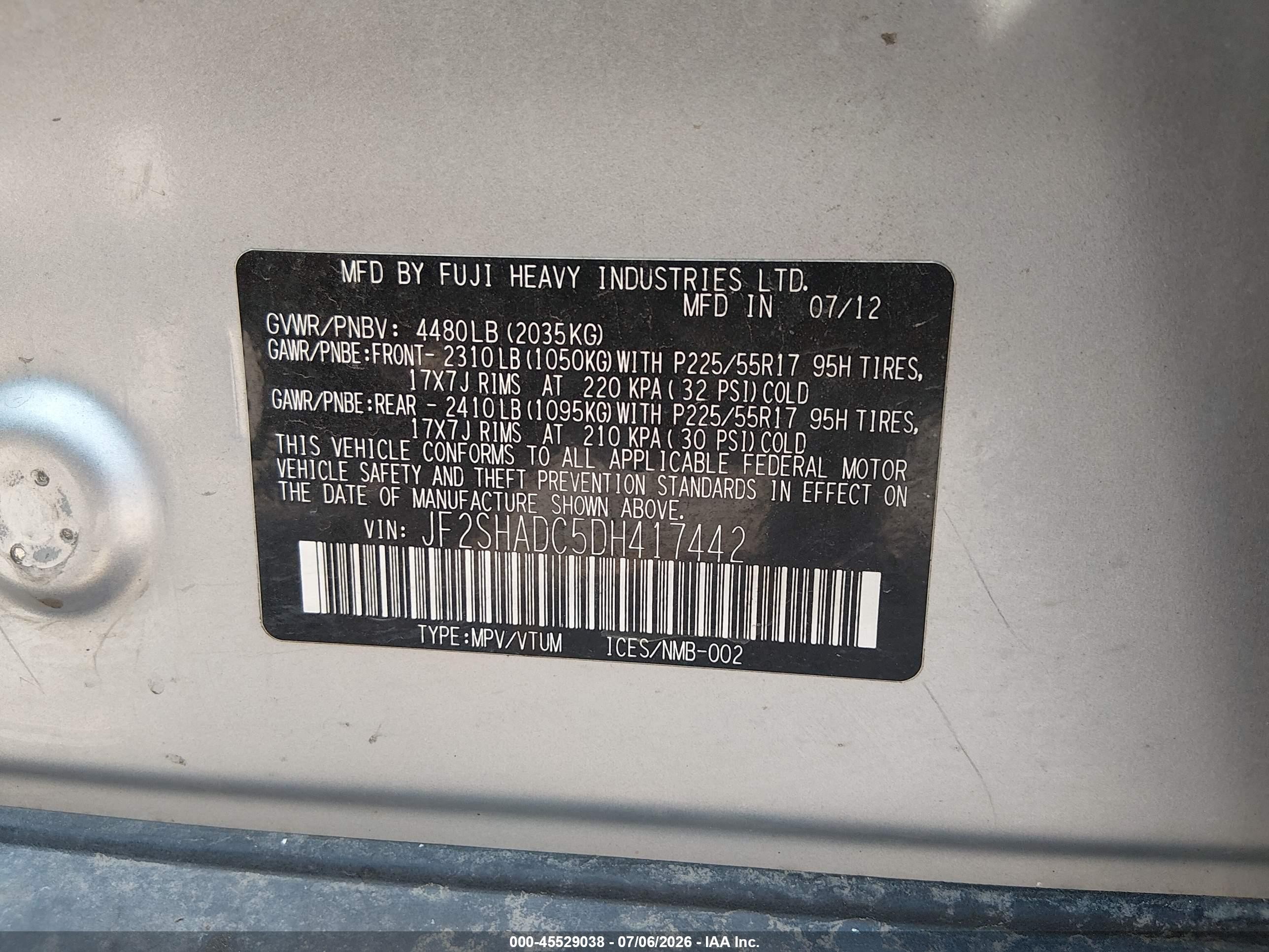 2013 Subaru Forester 2.5x Premium Серебряный vin: JF2SHADC5DH417442