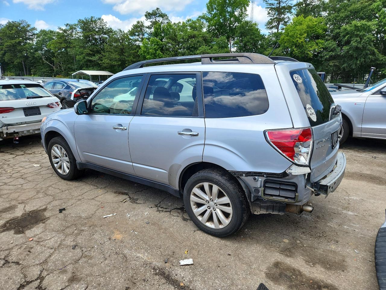 2013 Subaru Forester 2.5x Premium Gray vin: JF2SHADC5DH432278