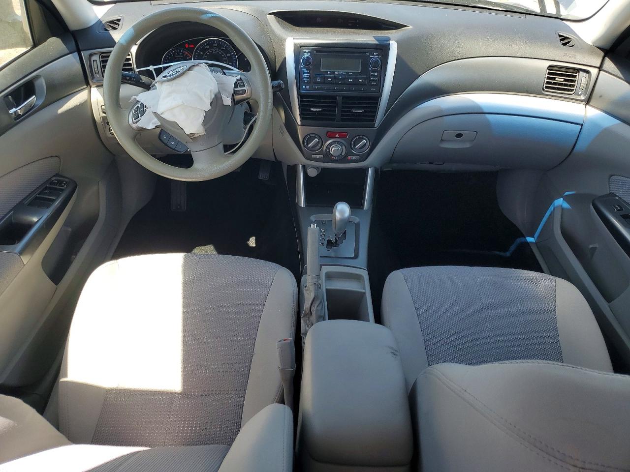 2013 Subaru Forester 2.5x Premium Синий vin: JF2SHADC5DH440428
