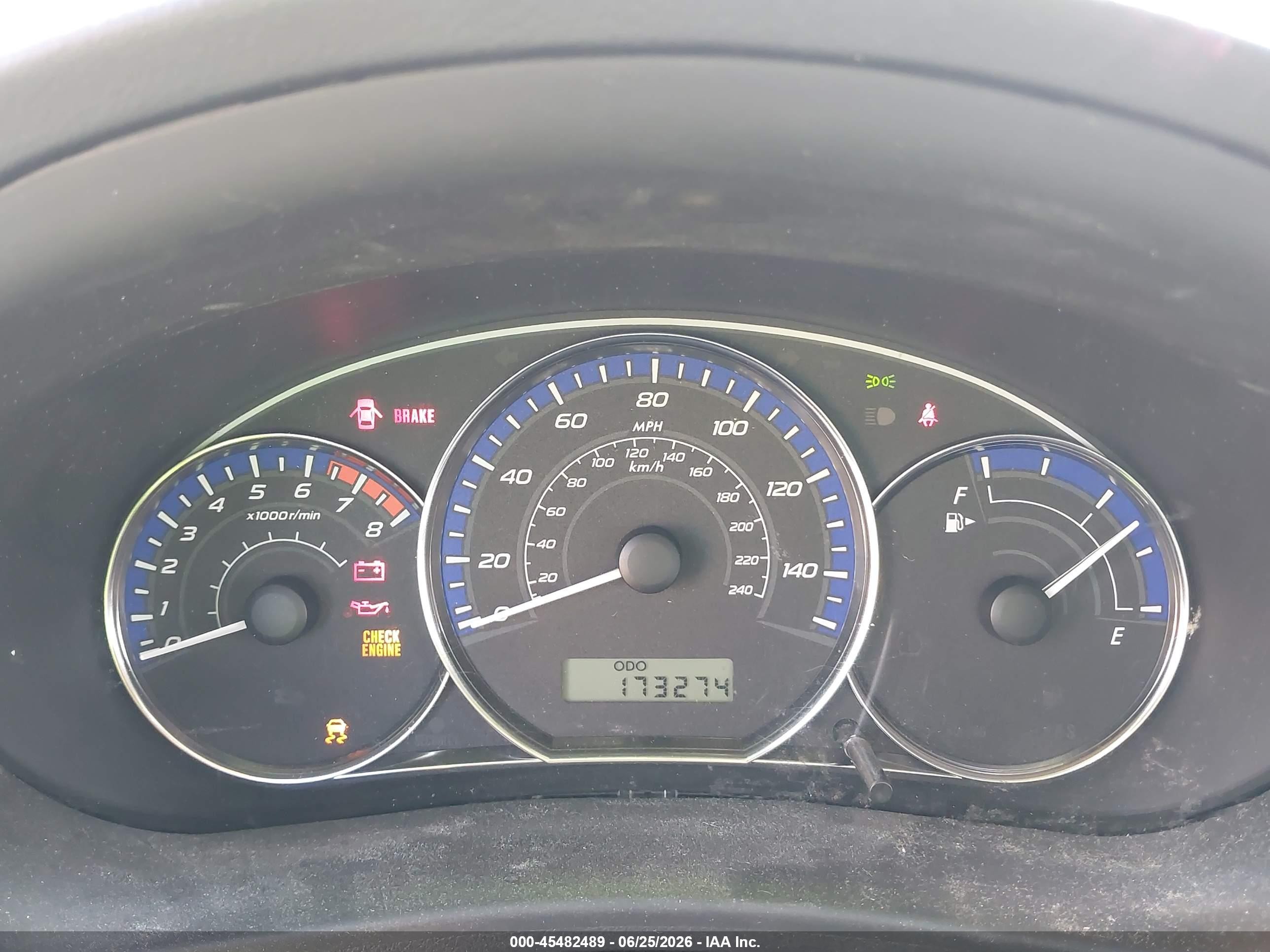 2011 Subaru Forester 2.5x Premium Серебряный vin: JF2SHADC6BG755919