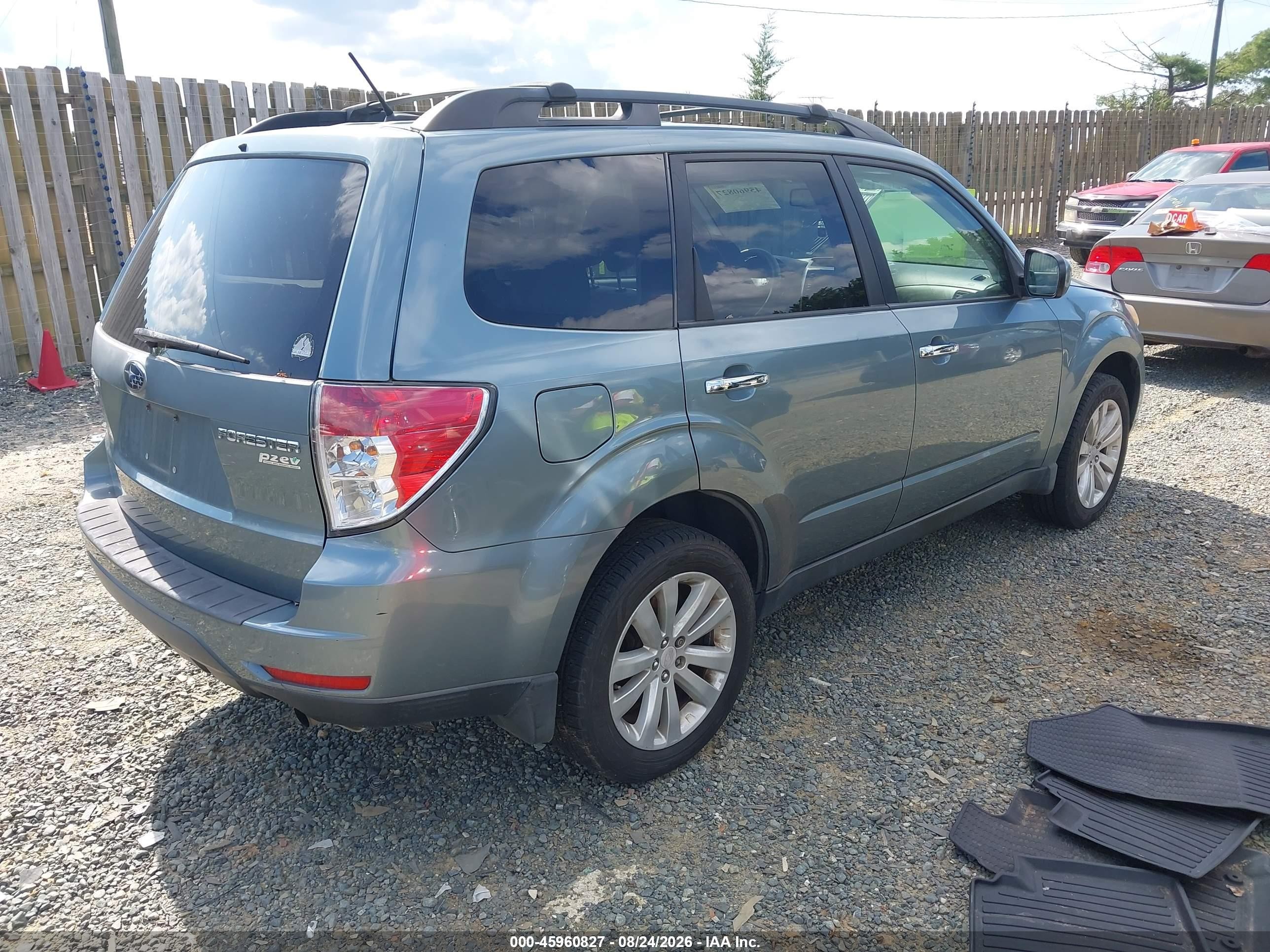 2011 Subaru Forester 2.5x Premium Light Blue vin: JF2SHADC6BH750164