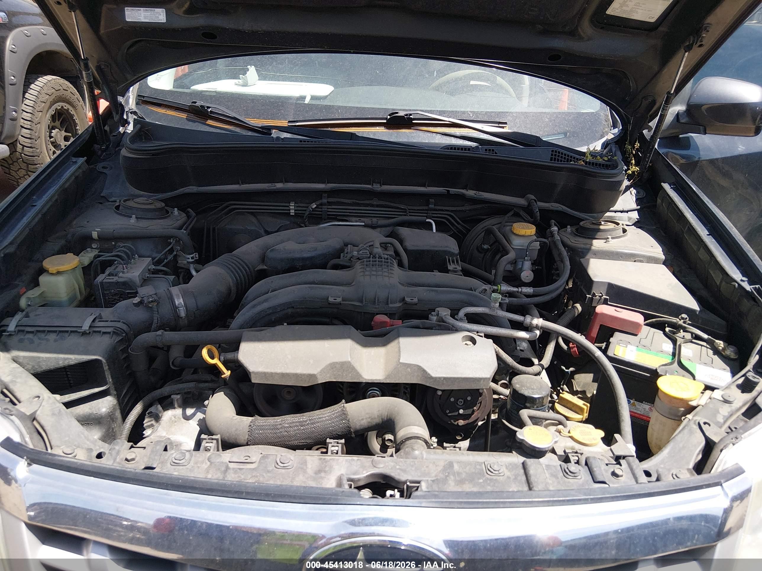 2013 Subaru Forester 2.5x Premium Серый vin: JF2SHADC6DH405641