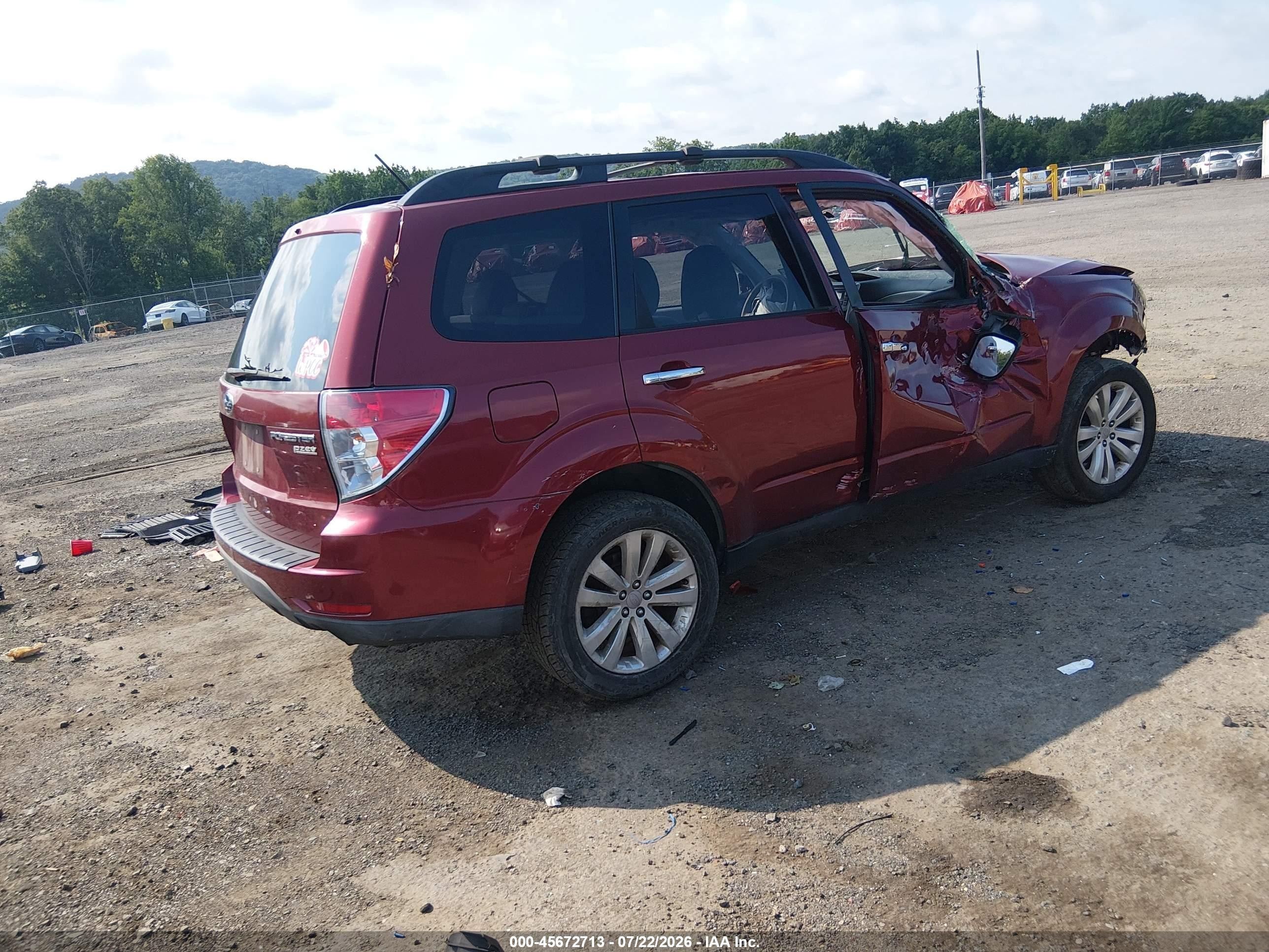 2013 Subaru Forester 2.5x Premium Красный vin: JF2SHADC6DH430149