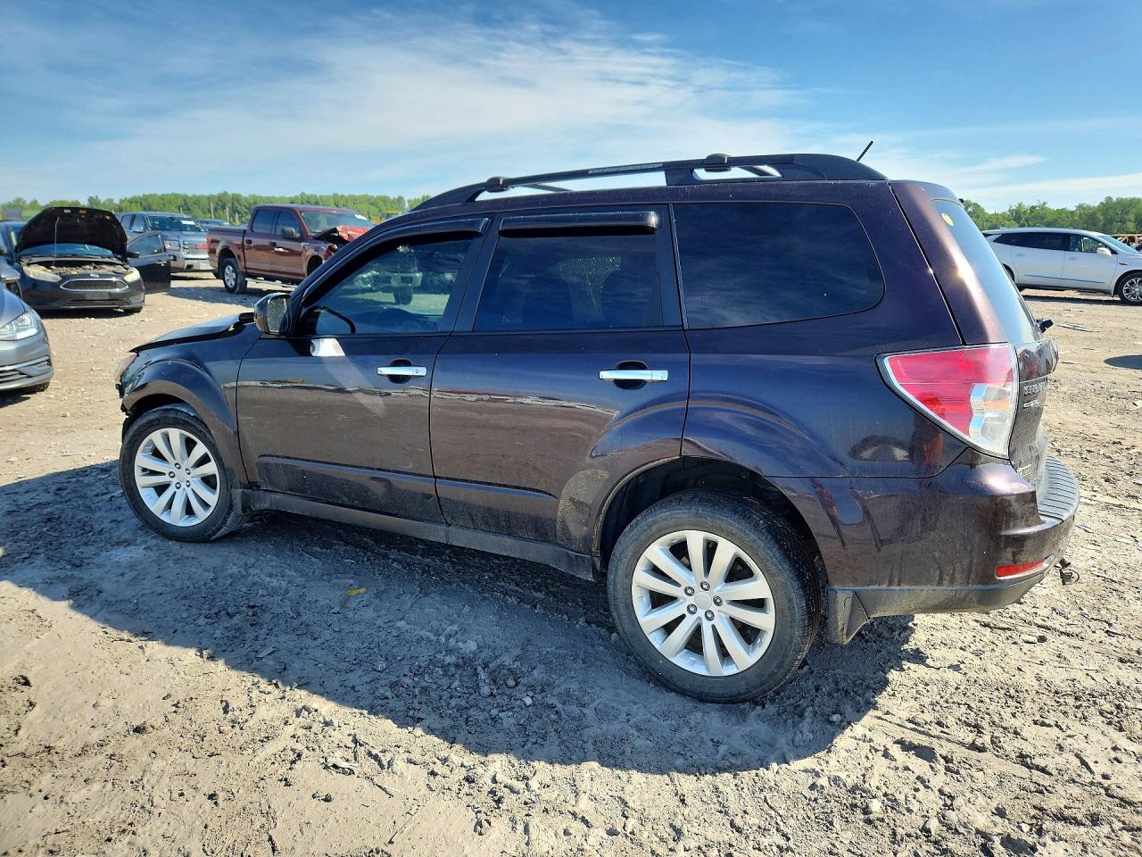 2013 Subaru Forester 2.5x Premium Purple vin: JF2SHADC6DH444536