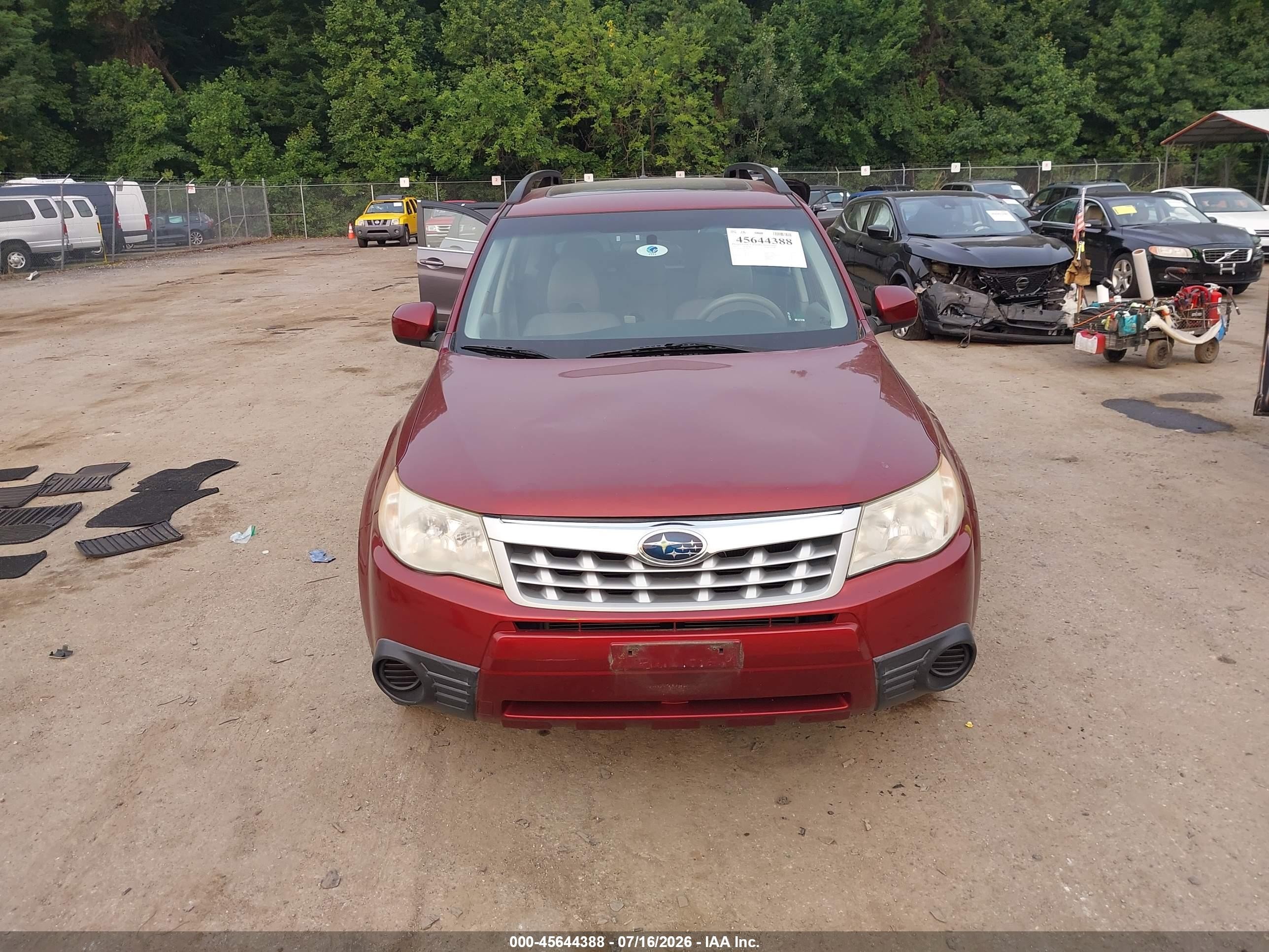 2011 Subaru Forester 2.5x Premium Red vin: JF2SHADC7BH713107