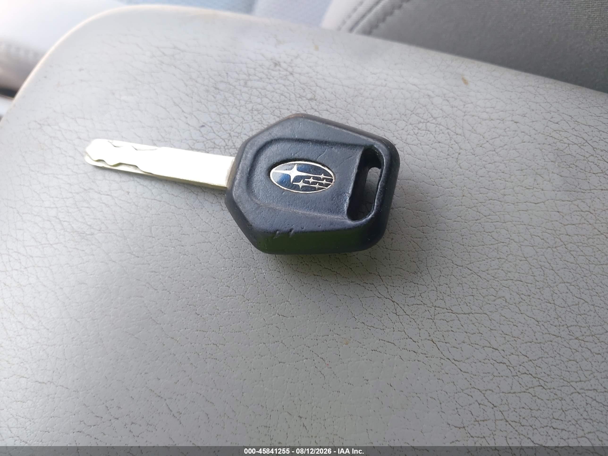 2011 Subaru Forester 2.5x Premium White vin: JF2SHADC7BH753395