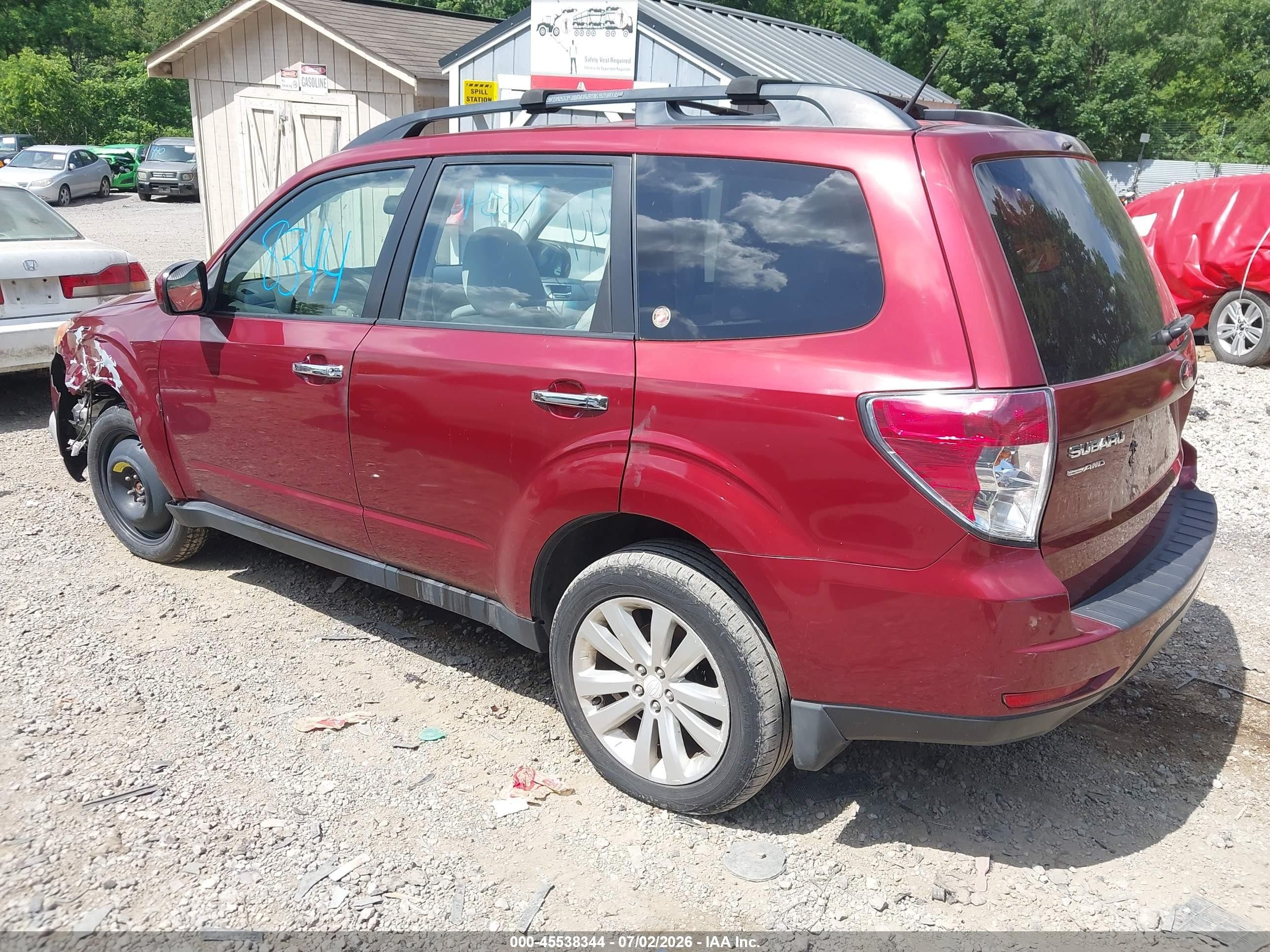 2011 Subaru Forester 2.5x Premium Фиолетовый vin: JF2SHADC7BH769029