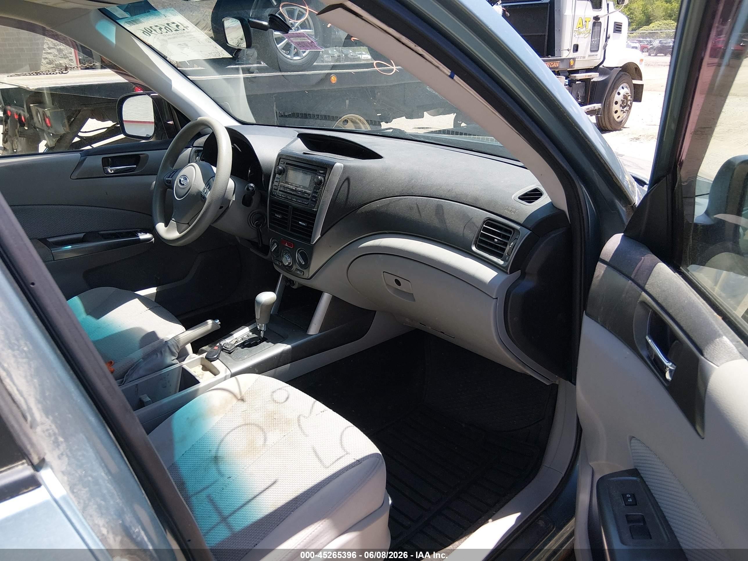 2011 Subaru Forester 2.5x Premium Light Blue vin: JF2SHADC7BH770097