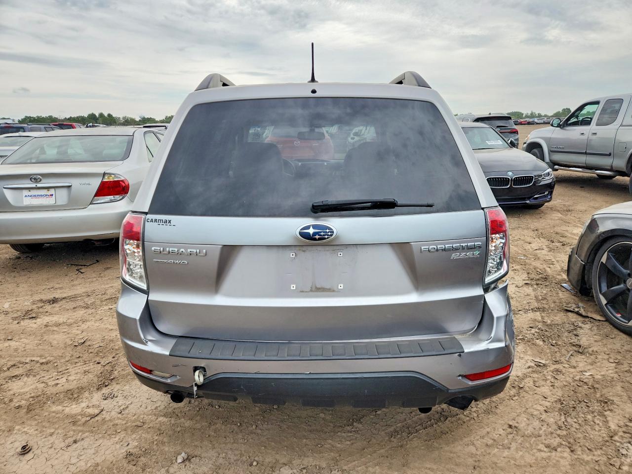 2011 Subaru Forester 2.5x Premium Silver vin: JF2SHADC7BH773646