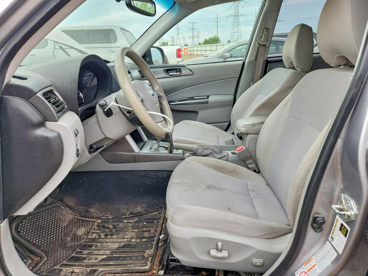 2011 Subaru Forester 2.5x Premium Silver vin: JF2SHADC7BH773646