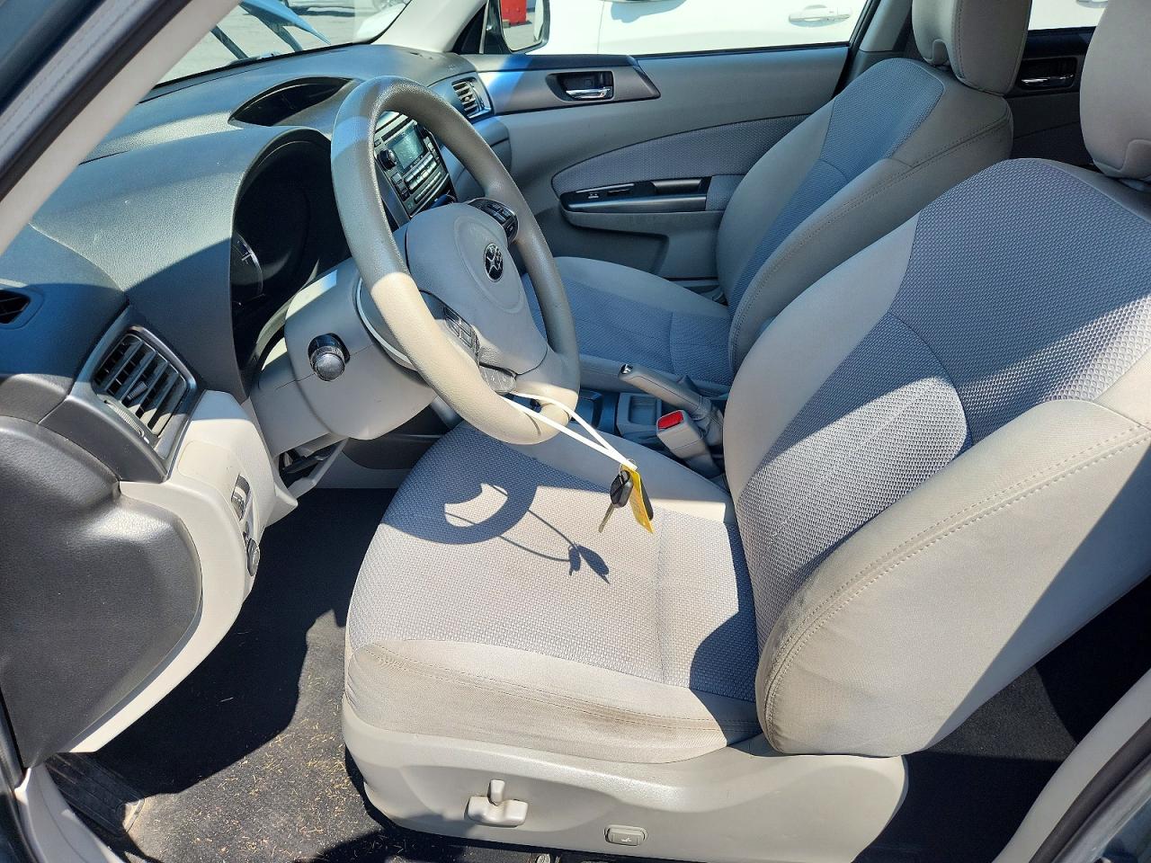 2012 Subaru Forester 2.5x Premium Green vin: JF2SHADC7CH431230