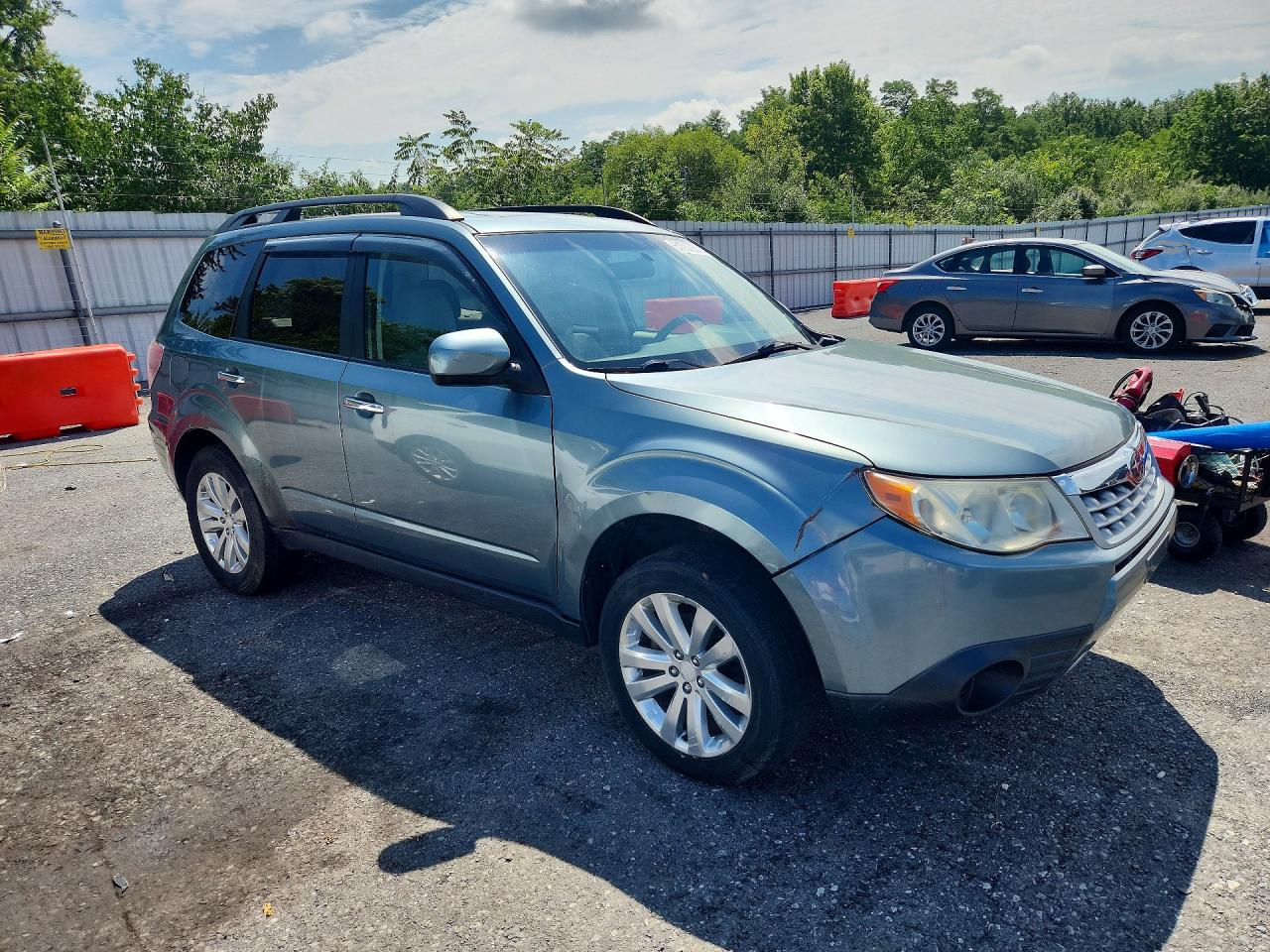 2012 Subaru Forester 2.5x Premium Green vin: JF2SHADC7CH431230
