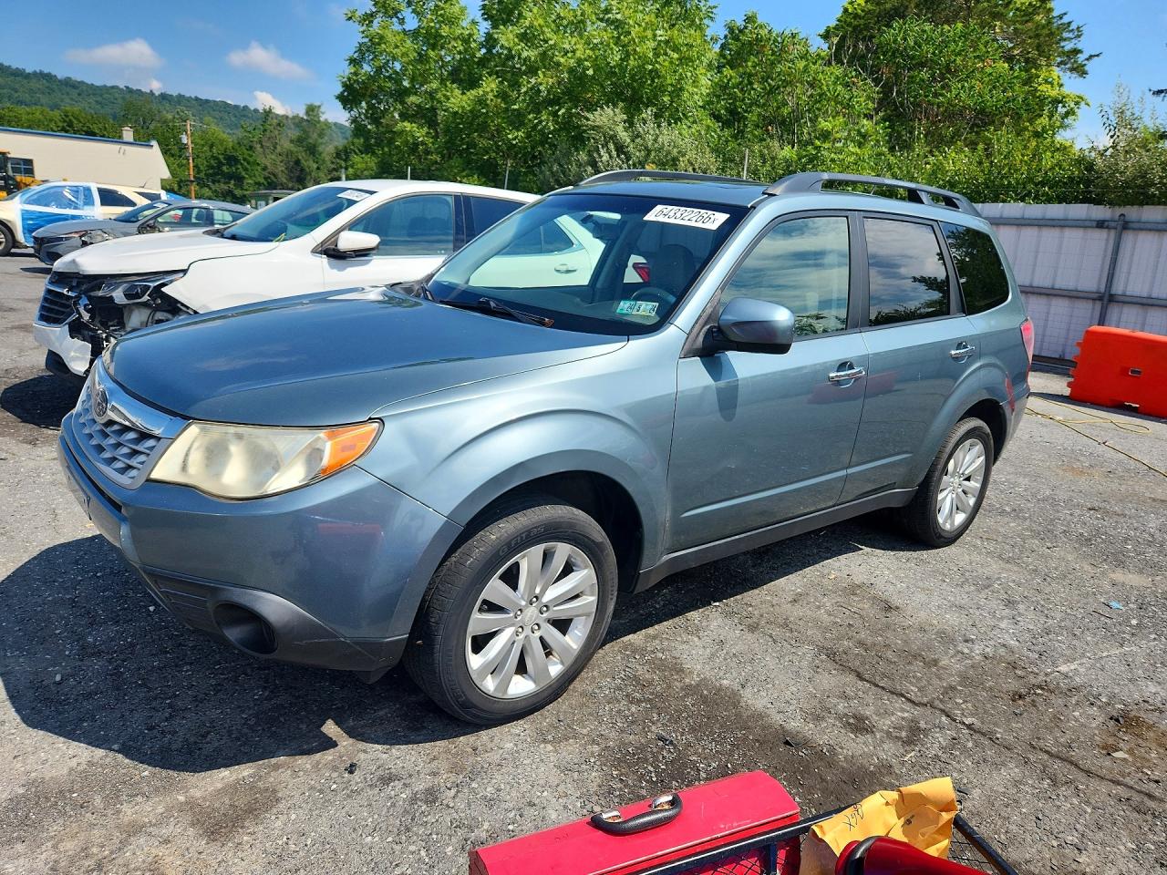 2012 Subaru Forester 2.5x Premium Green vin: JF2SHADC7CH431230