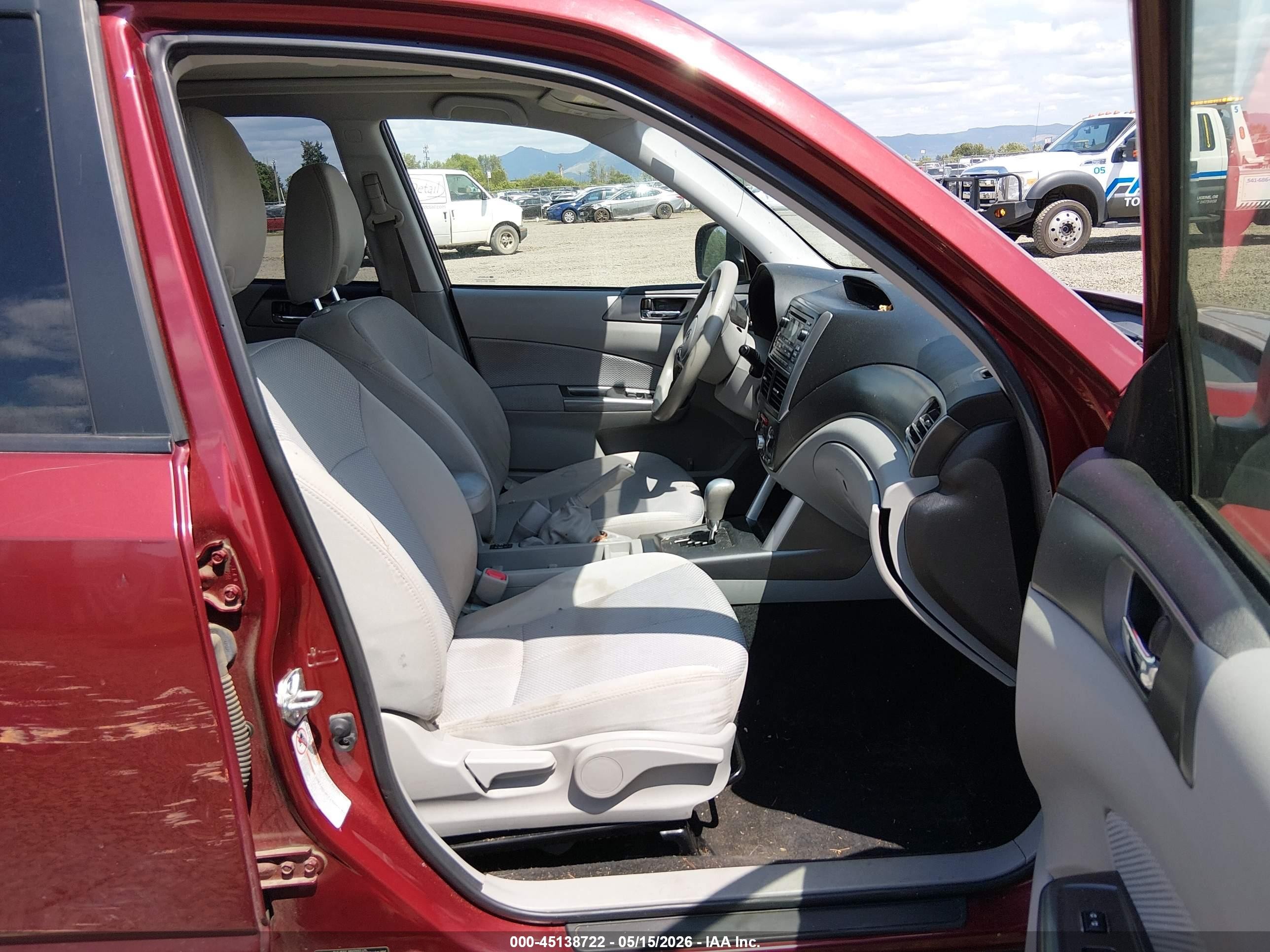 2012 Subaru Forester 2.5x Premium Red vin: JF2SHADC7CH436055