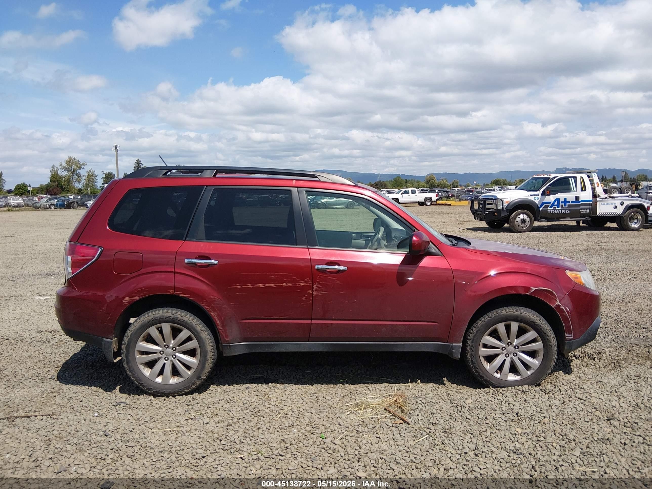 2012 Subaru Forester 2.5x Premium Red vin: JF2SHADC7CH436055