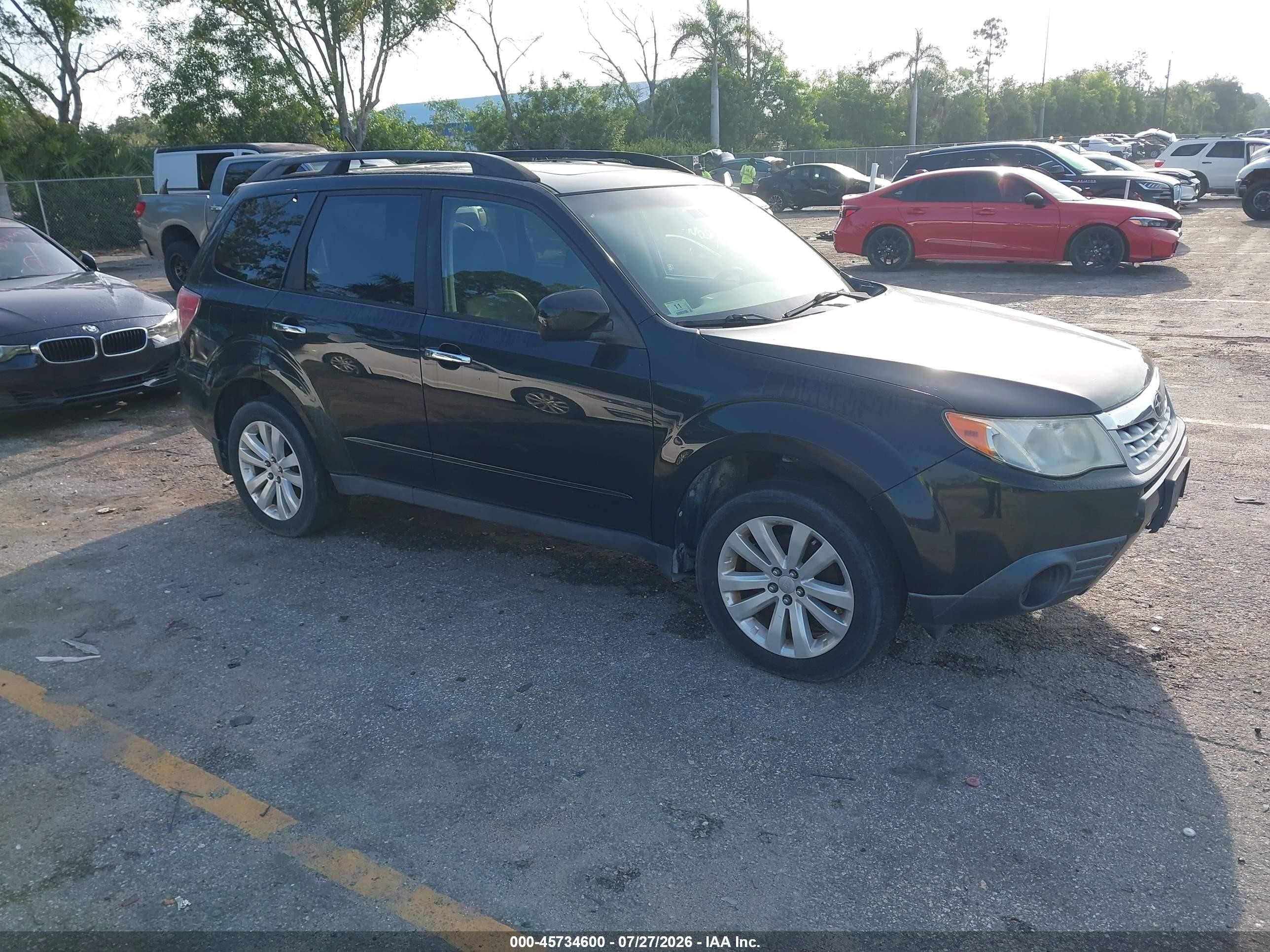 2013 Subaru Forester 2.5x Premium Черный vin: JF2SHADC7DG414869