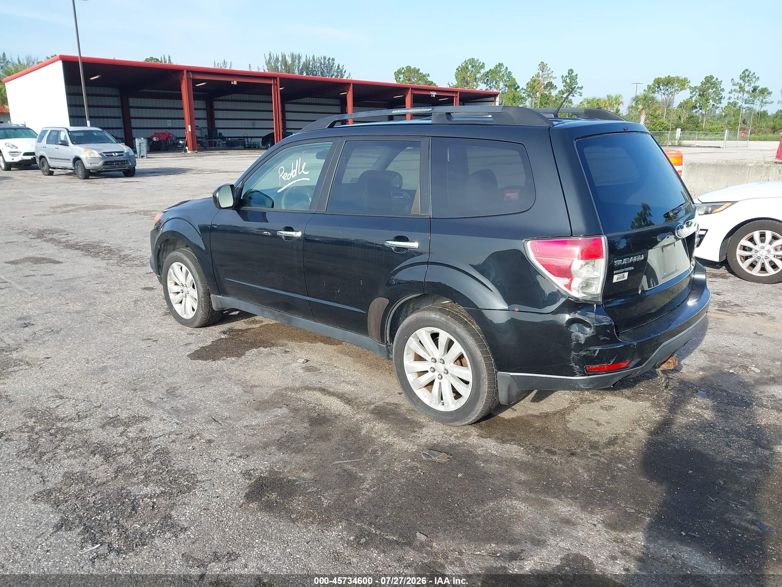 2013 Subaru Forester 2.5x Premium Black vin: JF2SHADC7DG414869
