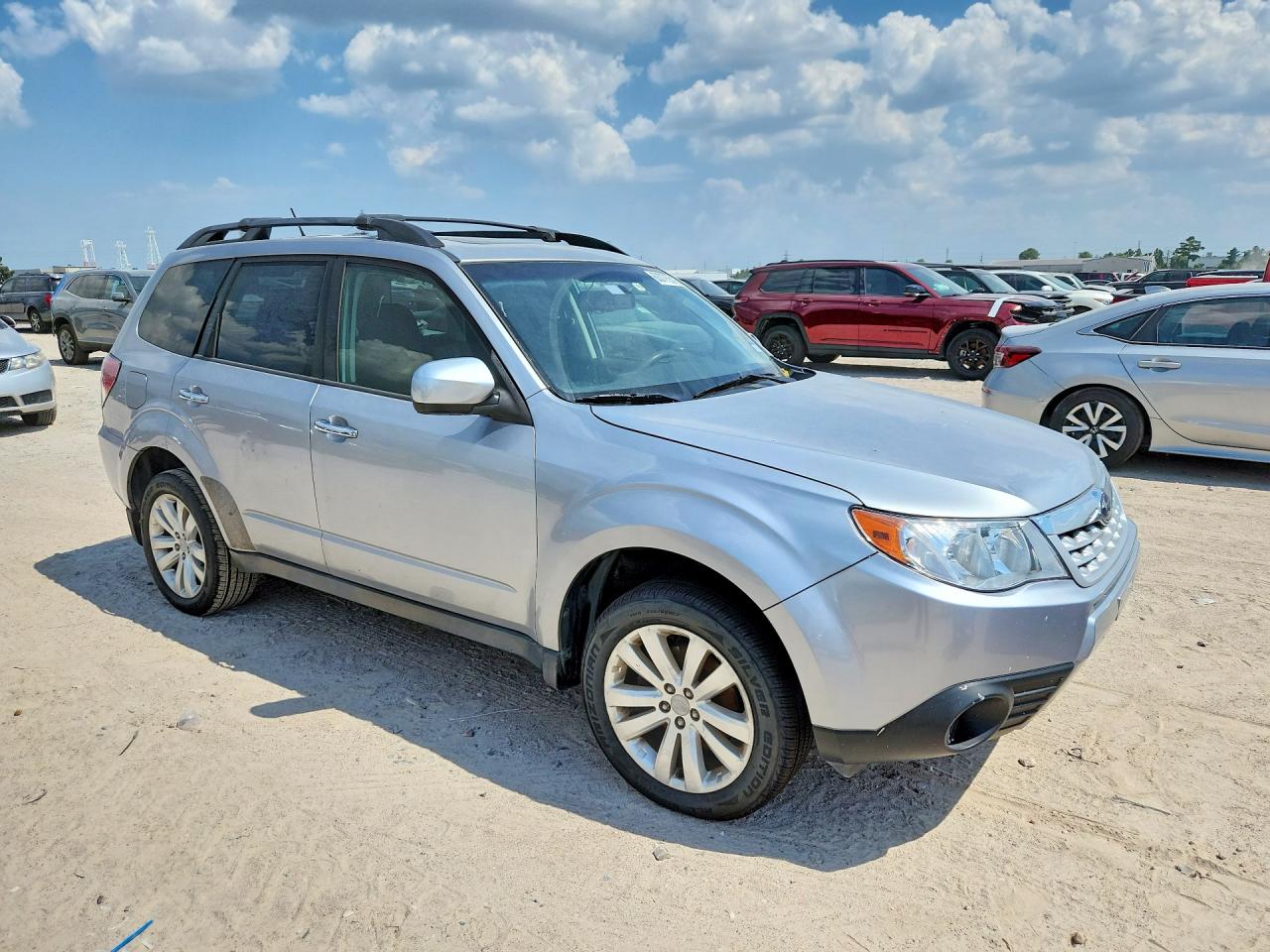 2013 Subaru Forester 2.5x Premium Gray vin: JF2SHADC7DH411108