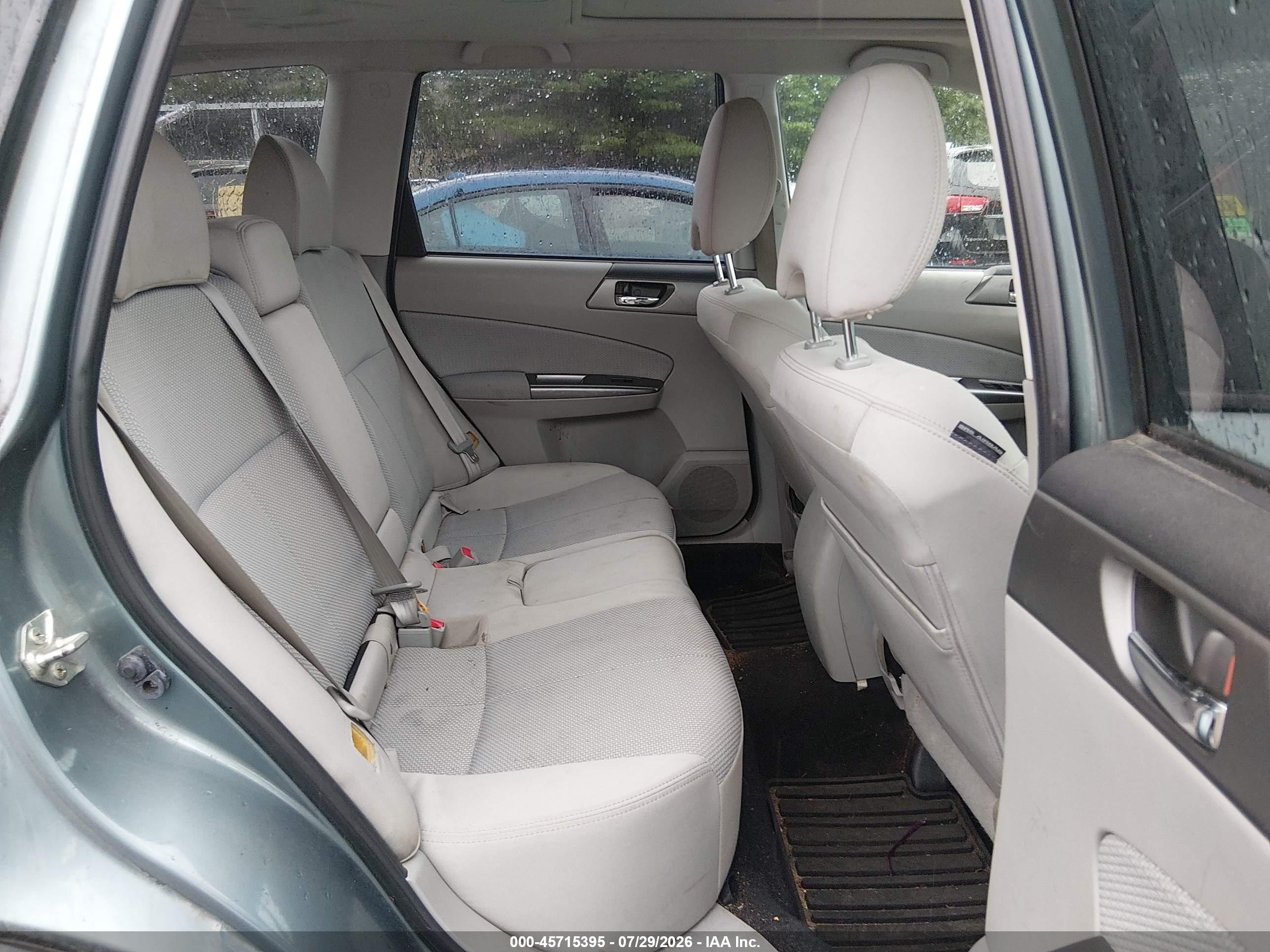 2011 Subaru Forester 2.5x Premium Green vin: JF2SHADC8BH713472