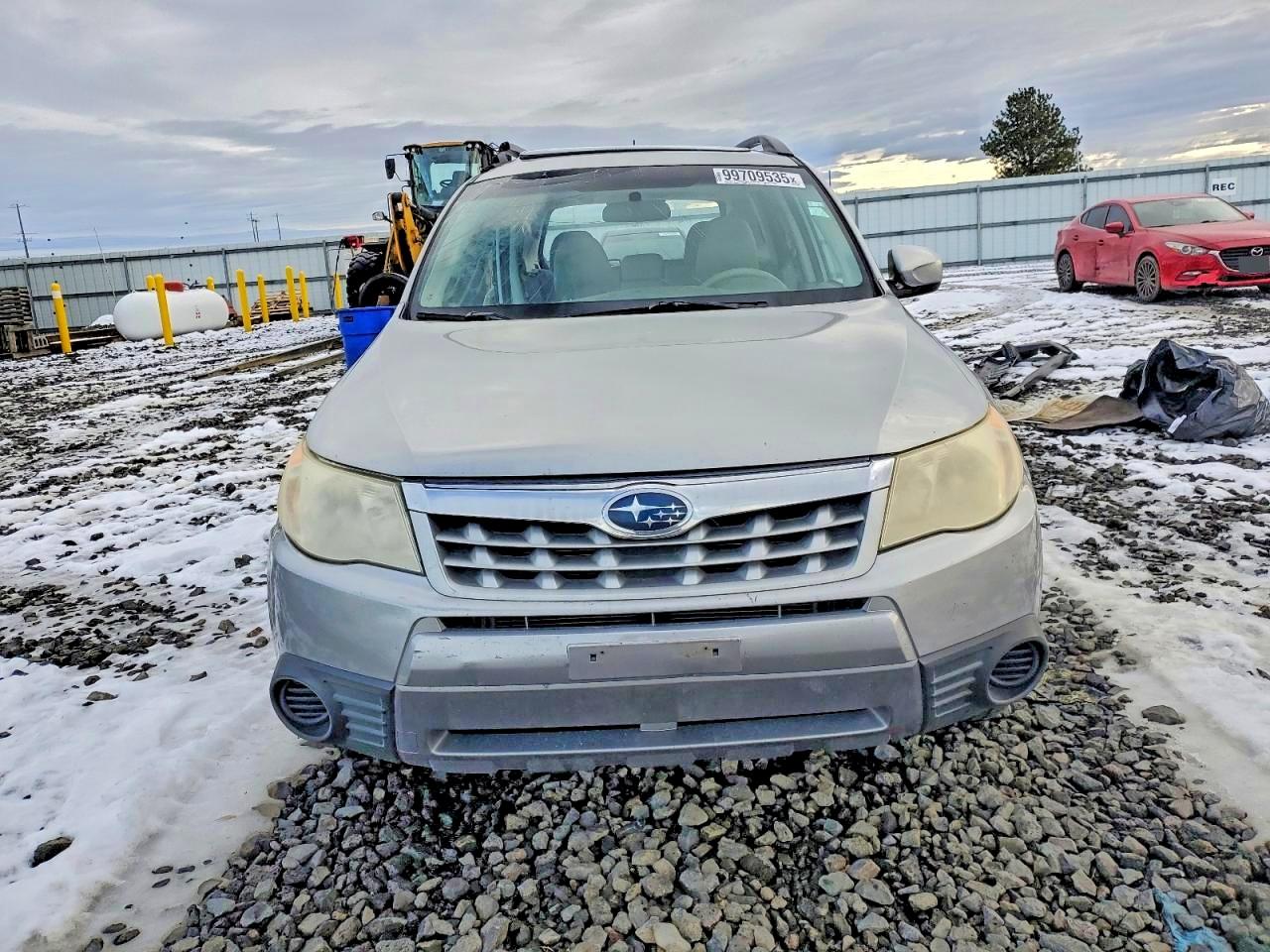 2011 Subaru Forester 2.5x Premium Silver vin: JF2SHADC8BH719529