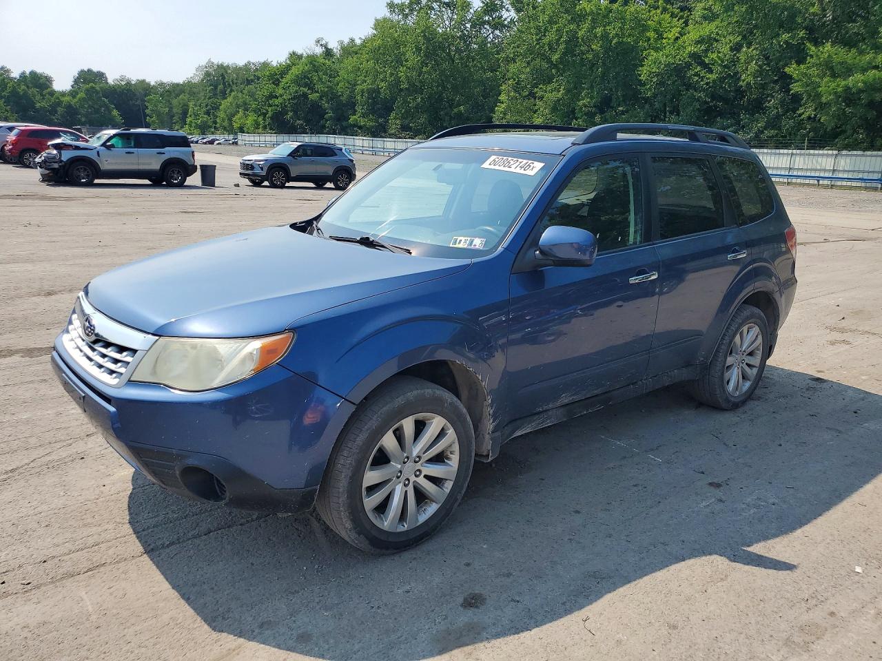 2011 Subaru Forester 2.5x Premium Blue vin: JF2SHADC8BH728070