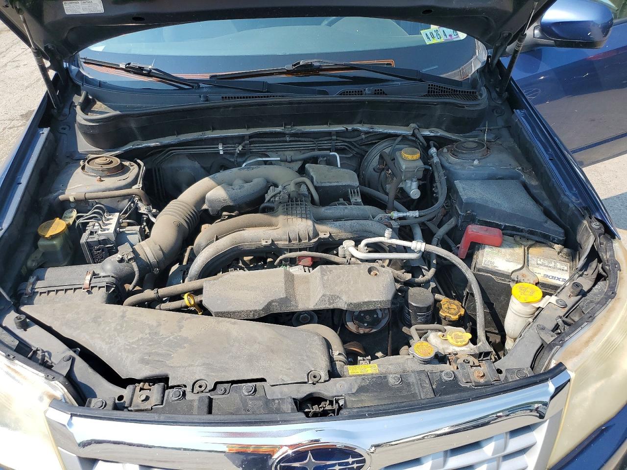 2011 Subaru Forester 2.5x Premium Blue vin: JF2SHADC8BH728070