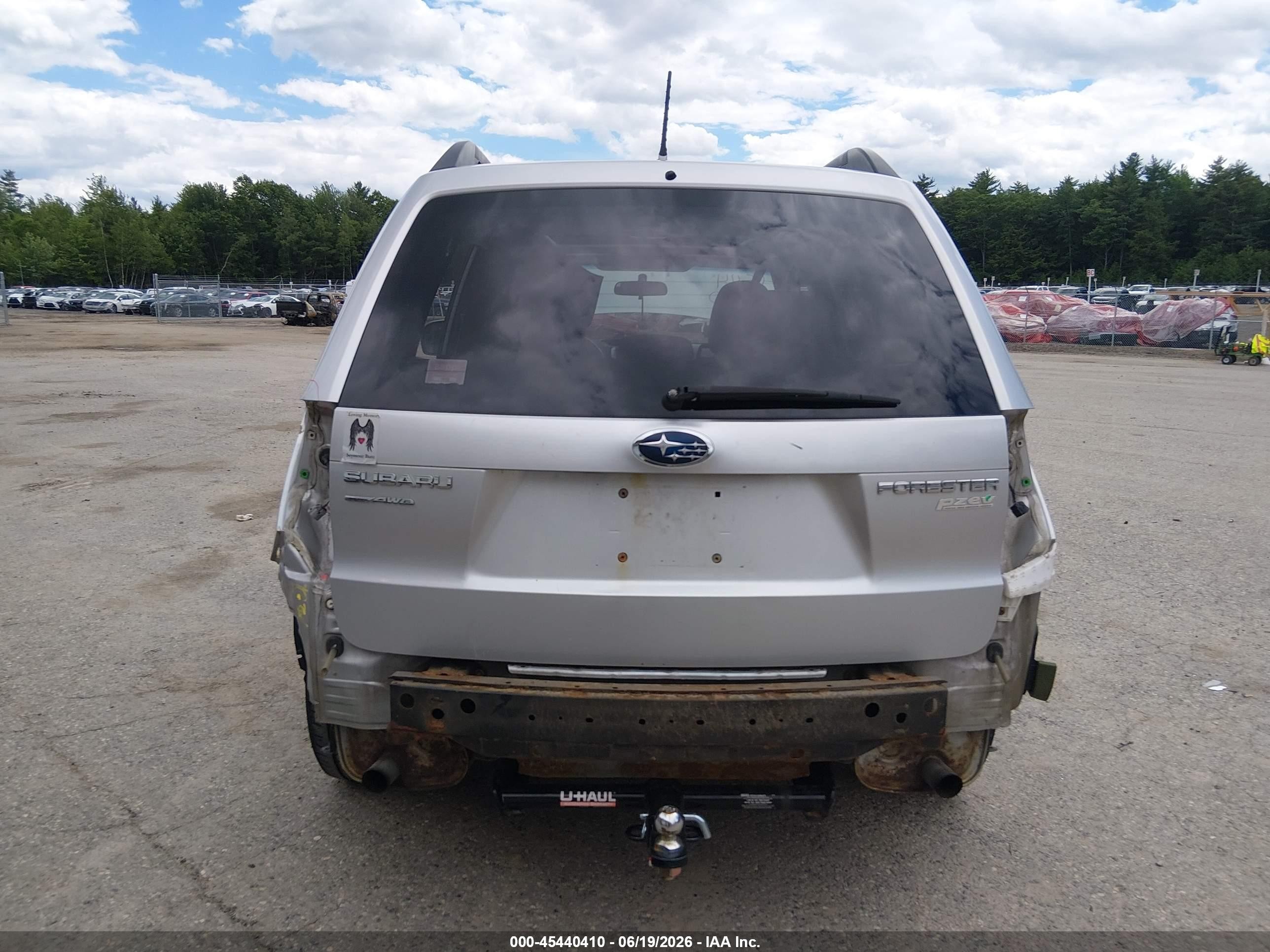 2011 Subaru Forester 2.5x Premium Серебряный vin: JF2SHADC8BH749047