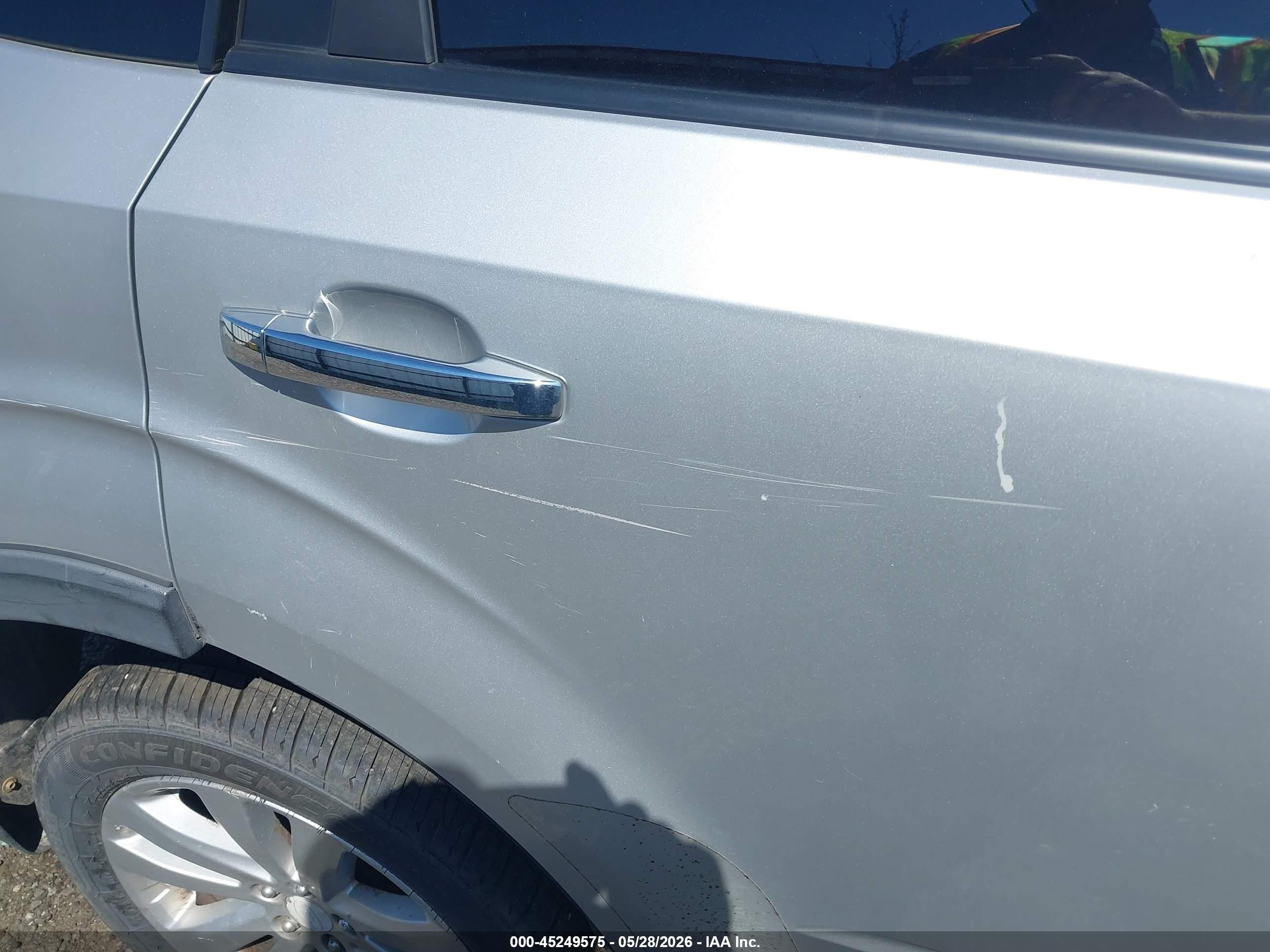 2011 Subaru Forester 2.5x Premium Silver vin: JF2SHADC8BH770724