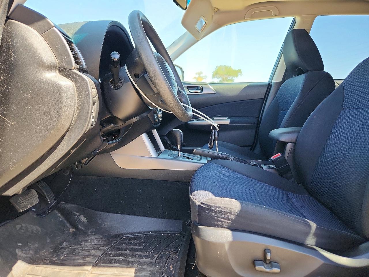 2012 Subaru Forester 2.5x Premium Синий vin: JF2SHADC8CH465600