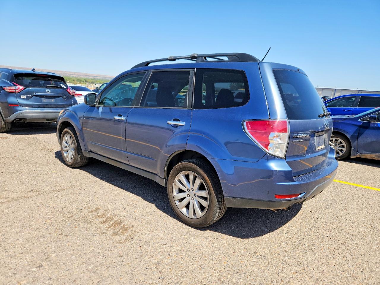 2012 Subaru Forester 2.5x Premium Синий vin: JF2SHADC8CH465600