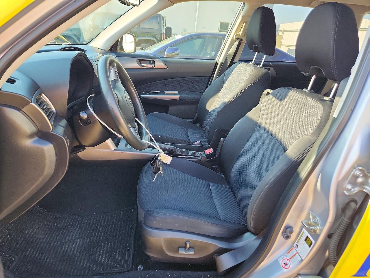 2013 Subaru Forester 2.5x Premium Yellow vin: JF2SHADC8DH422635