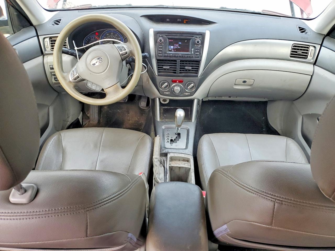 2013 Subaru Forester 2.5x Premium Burgundy vin: JF2SHADC8DH443923