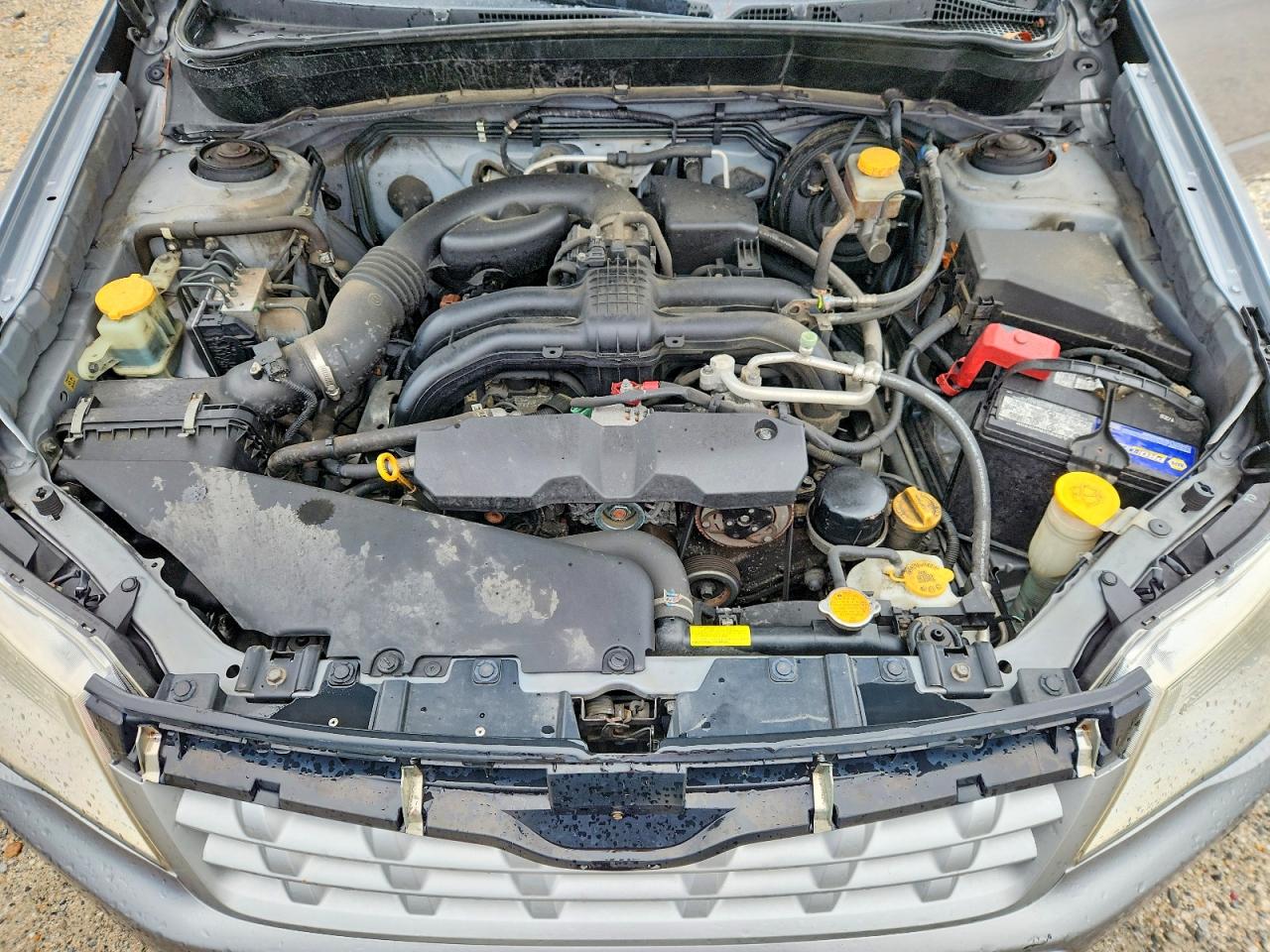 2011 Subaru Forester 2.5x Premium Silver vin: JF2SHADC9BH727154