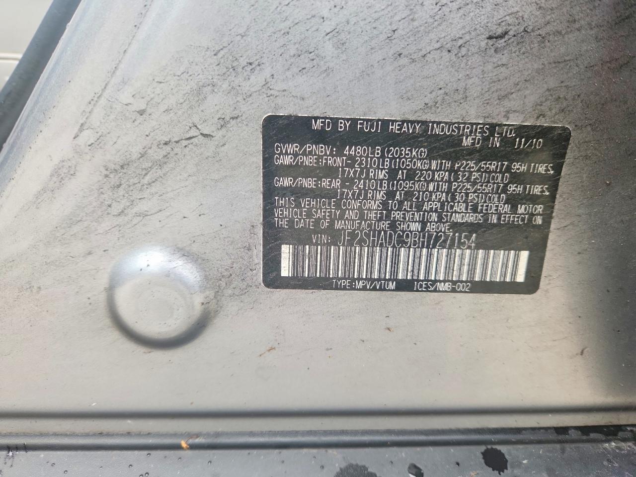 2011 Subaru Forester 2.5x Premium Silver vin: JF2SHADC9BH727154