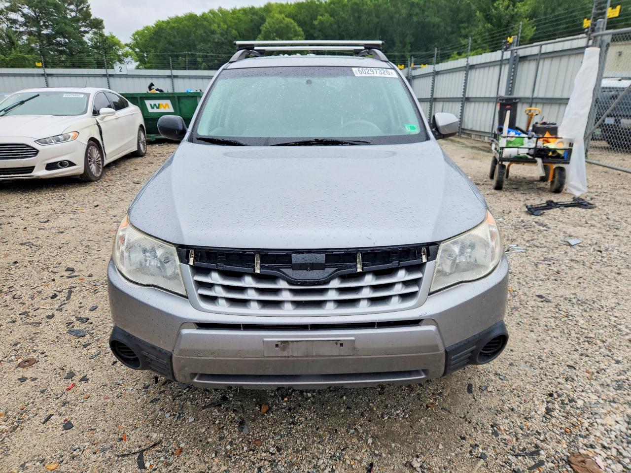 2011 Subaru Forester 2.5x Premium Silver vin: JF2SHADC9BH727154