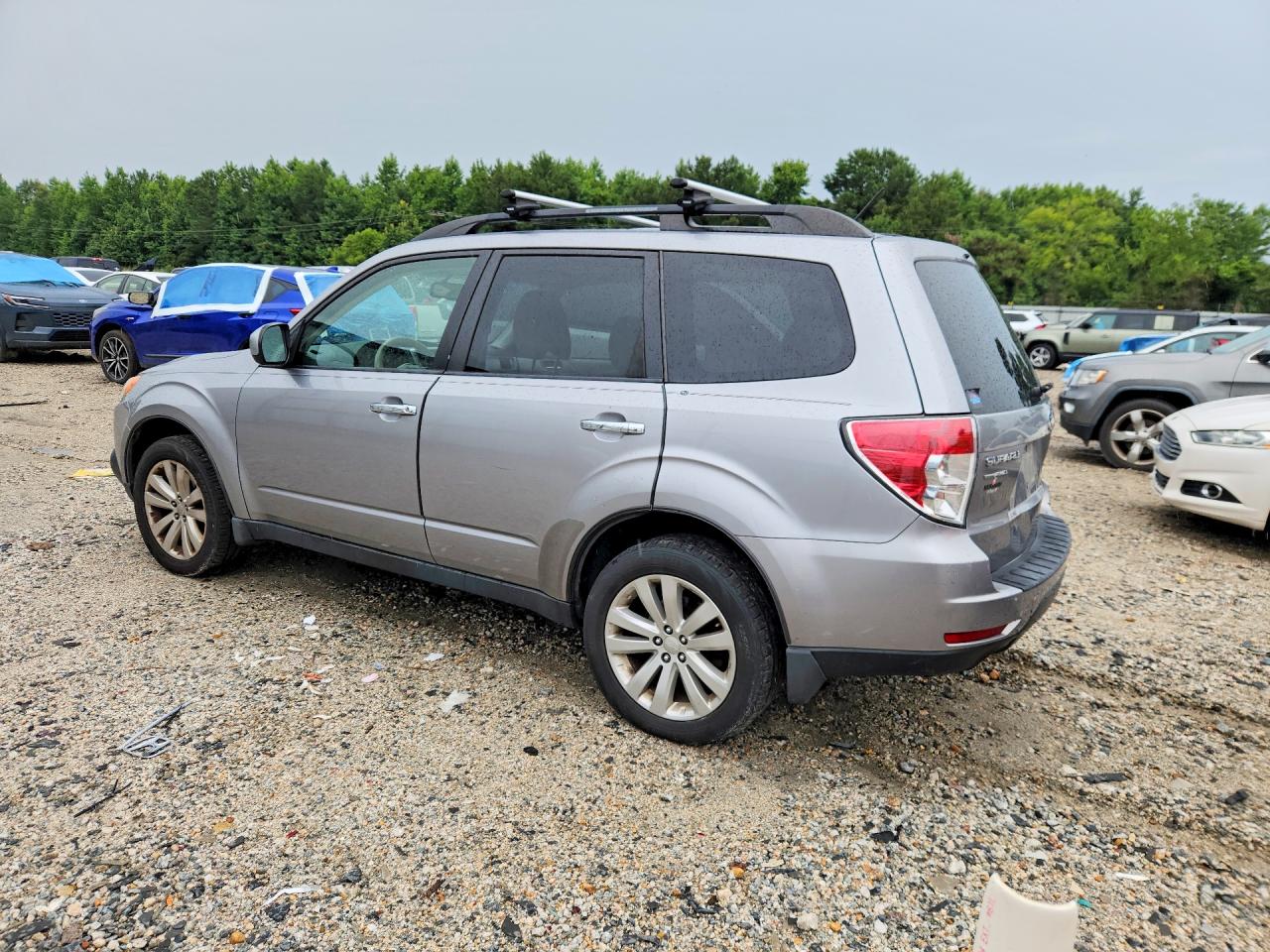 2011 Subaru Forester 2.5x Premium Silver vin: JF2SHADC9BH727154